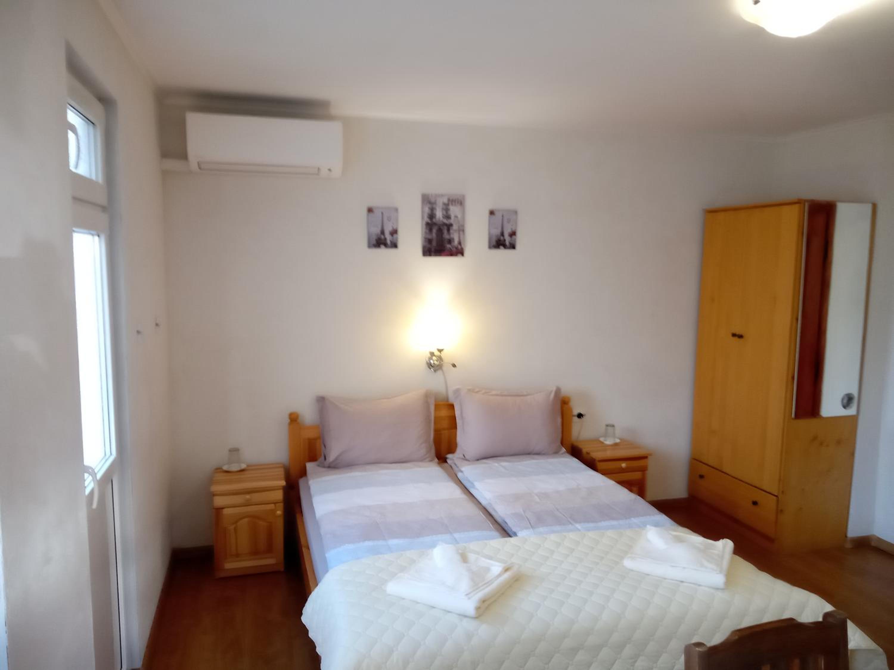 Holiday guest house KEMO