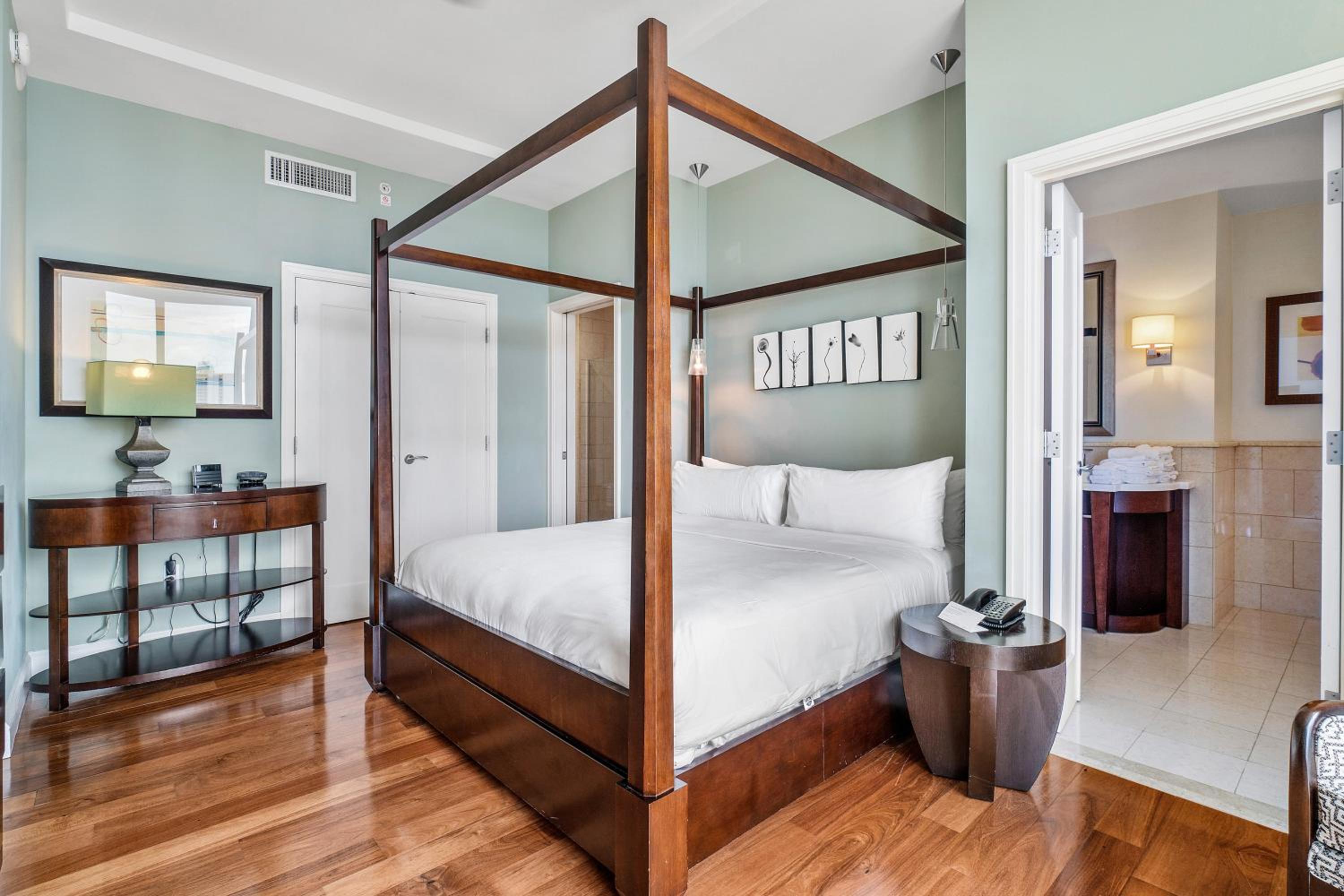 hotel room