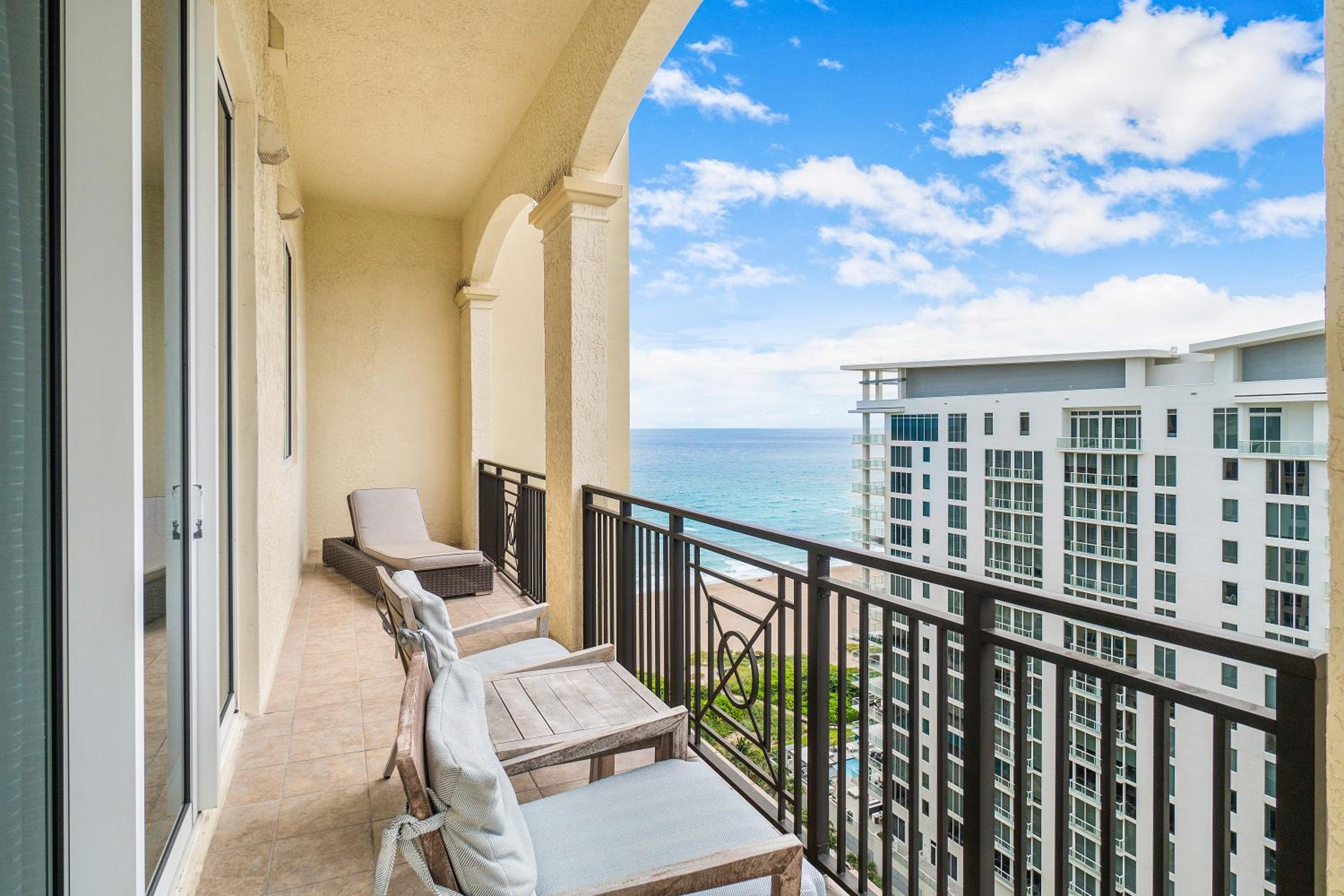 Presidential Penthouse Suite