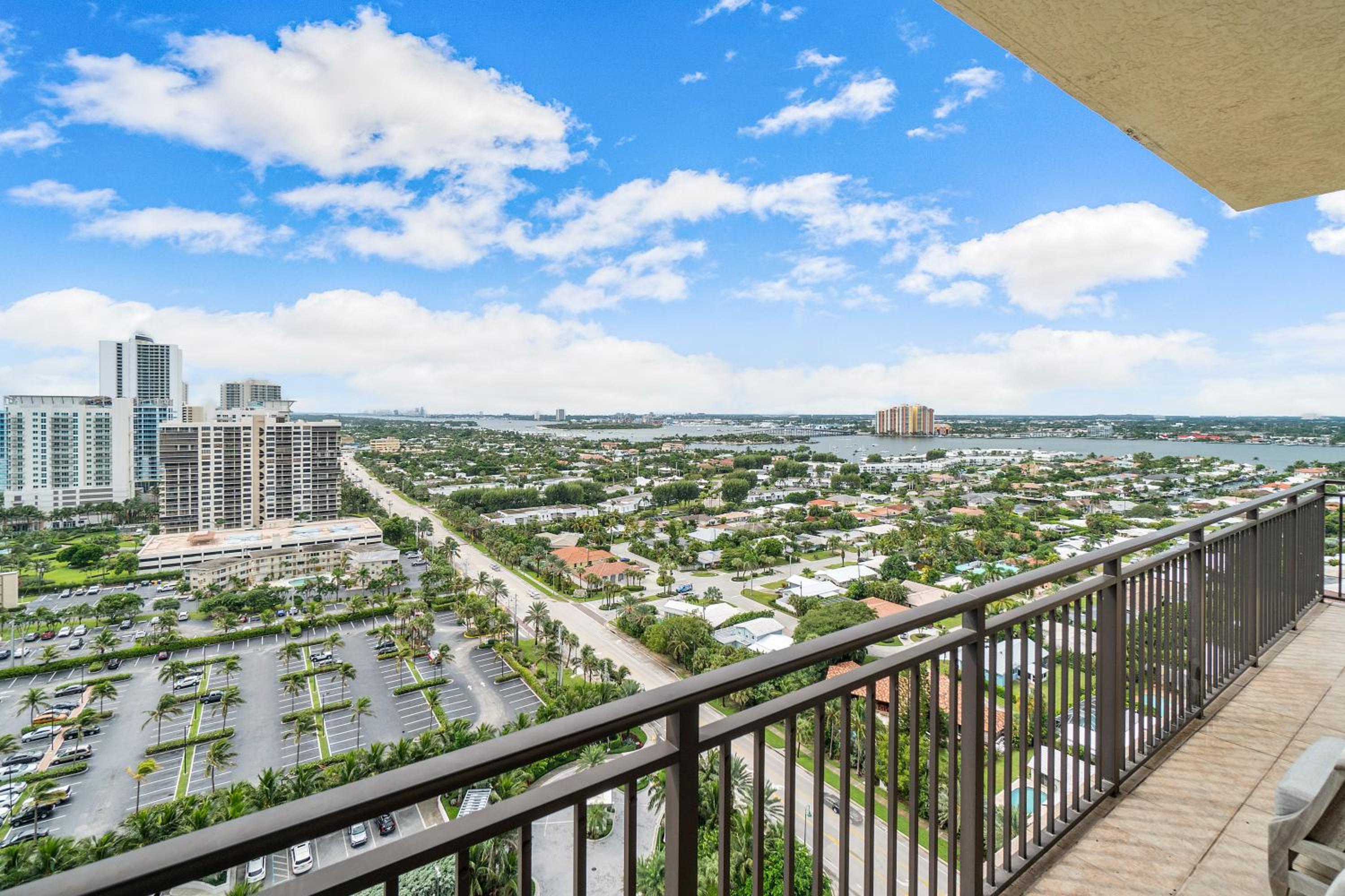 Presidential Penthouse Suite
