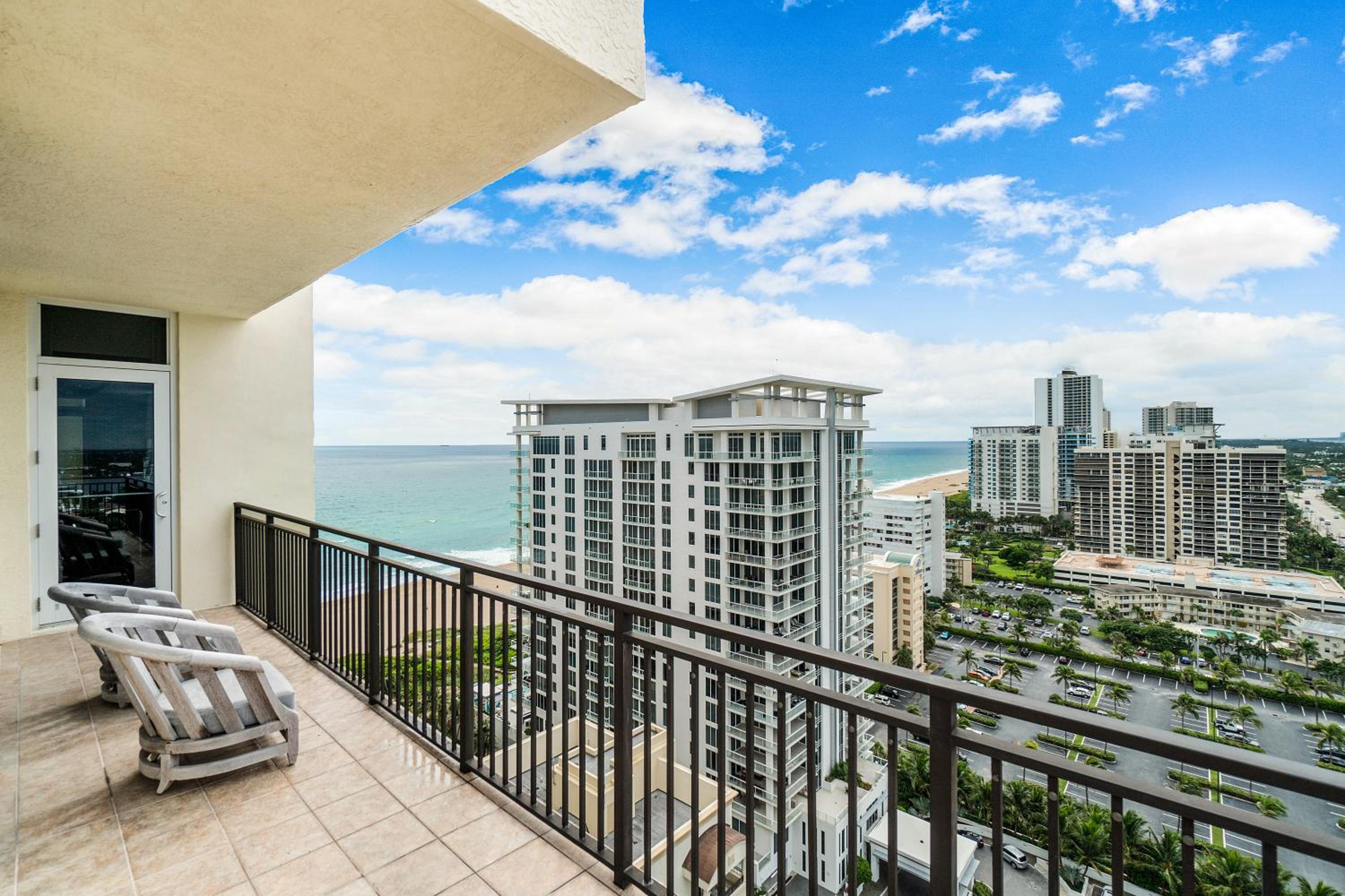 Presidential Penthouse Suite