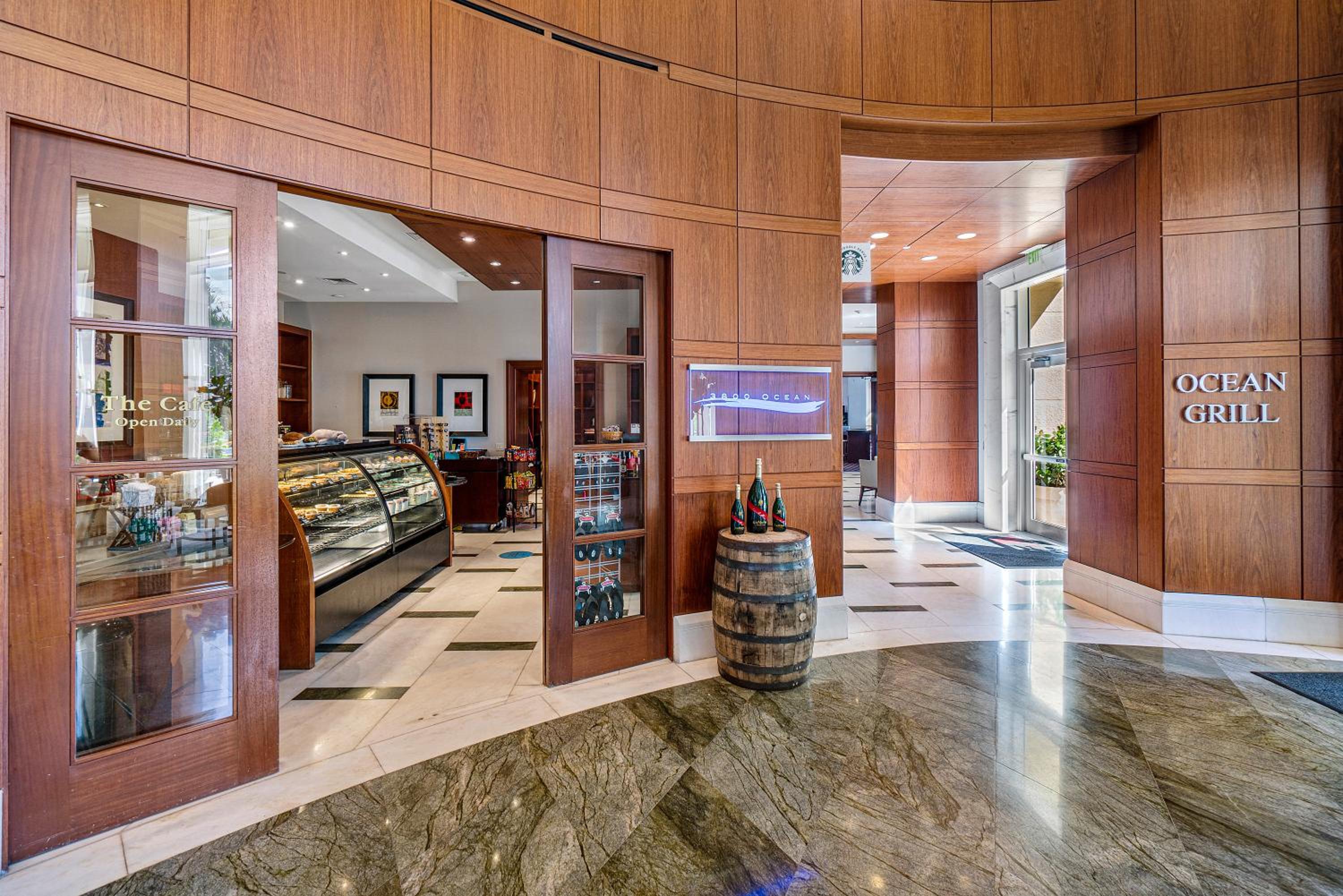 Presidential Penthouse Suite