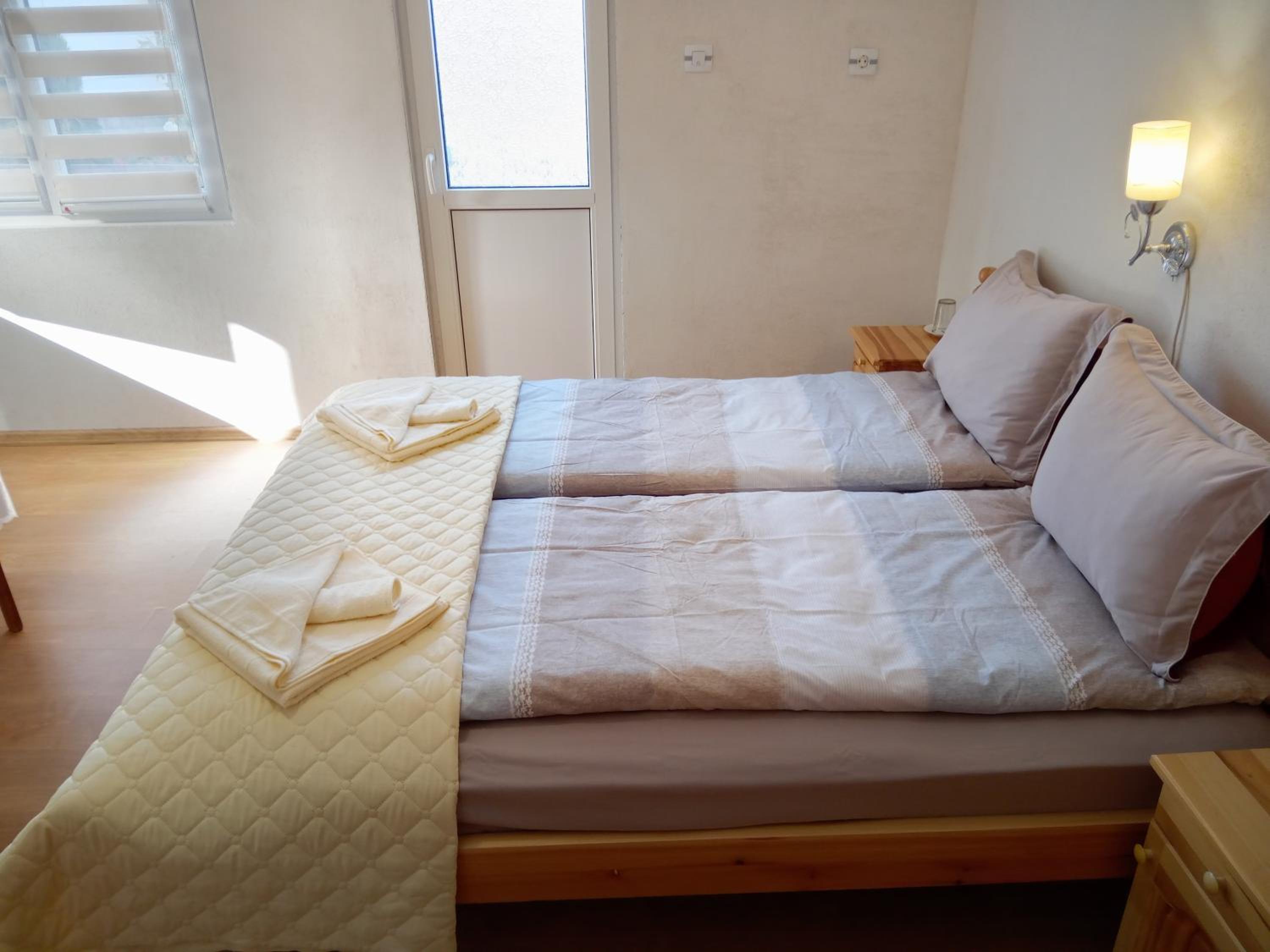Holiday guest house KEMO