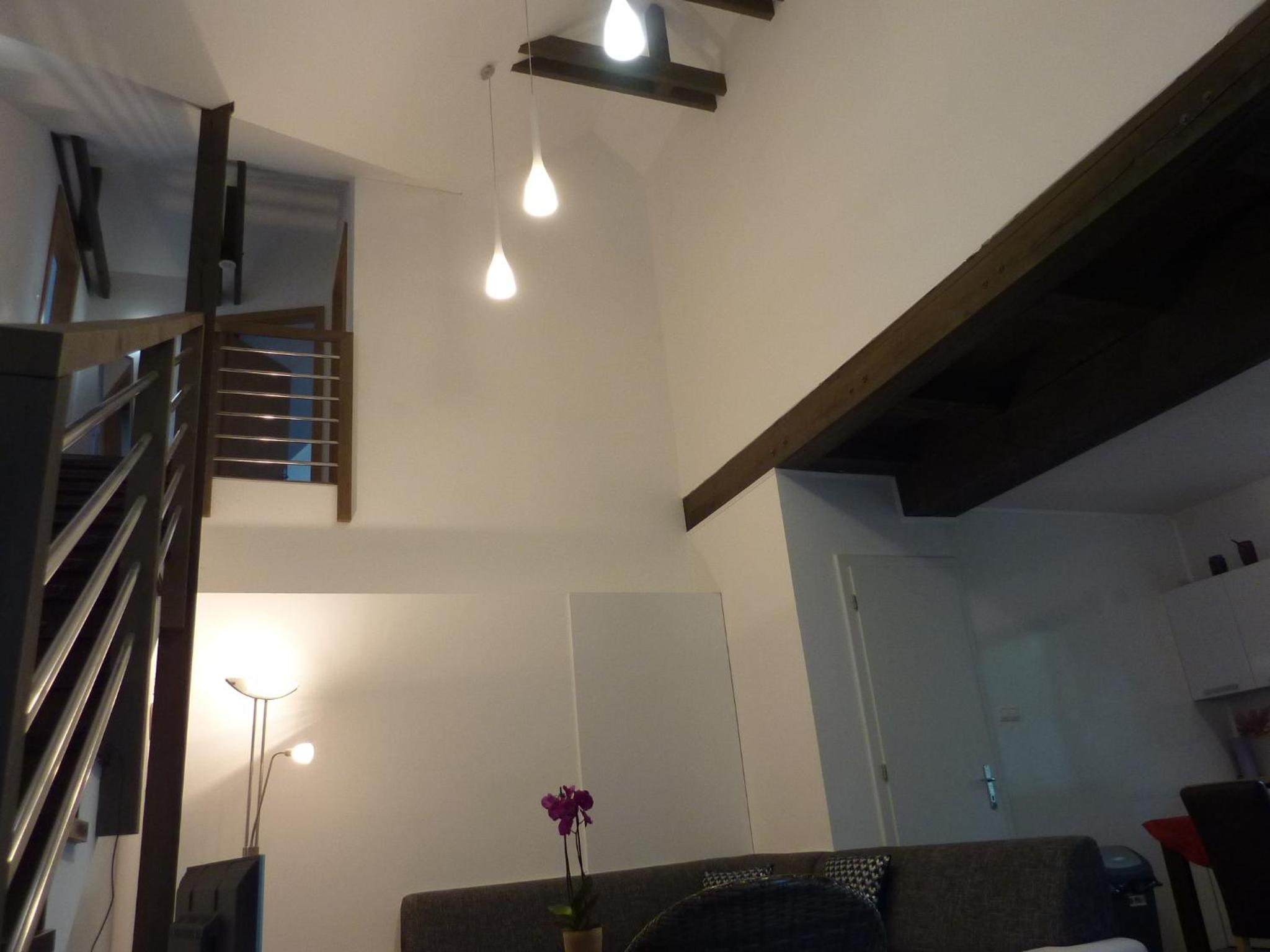Veľký apartmán v rodinnom dvojdome, Free Parking view 5