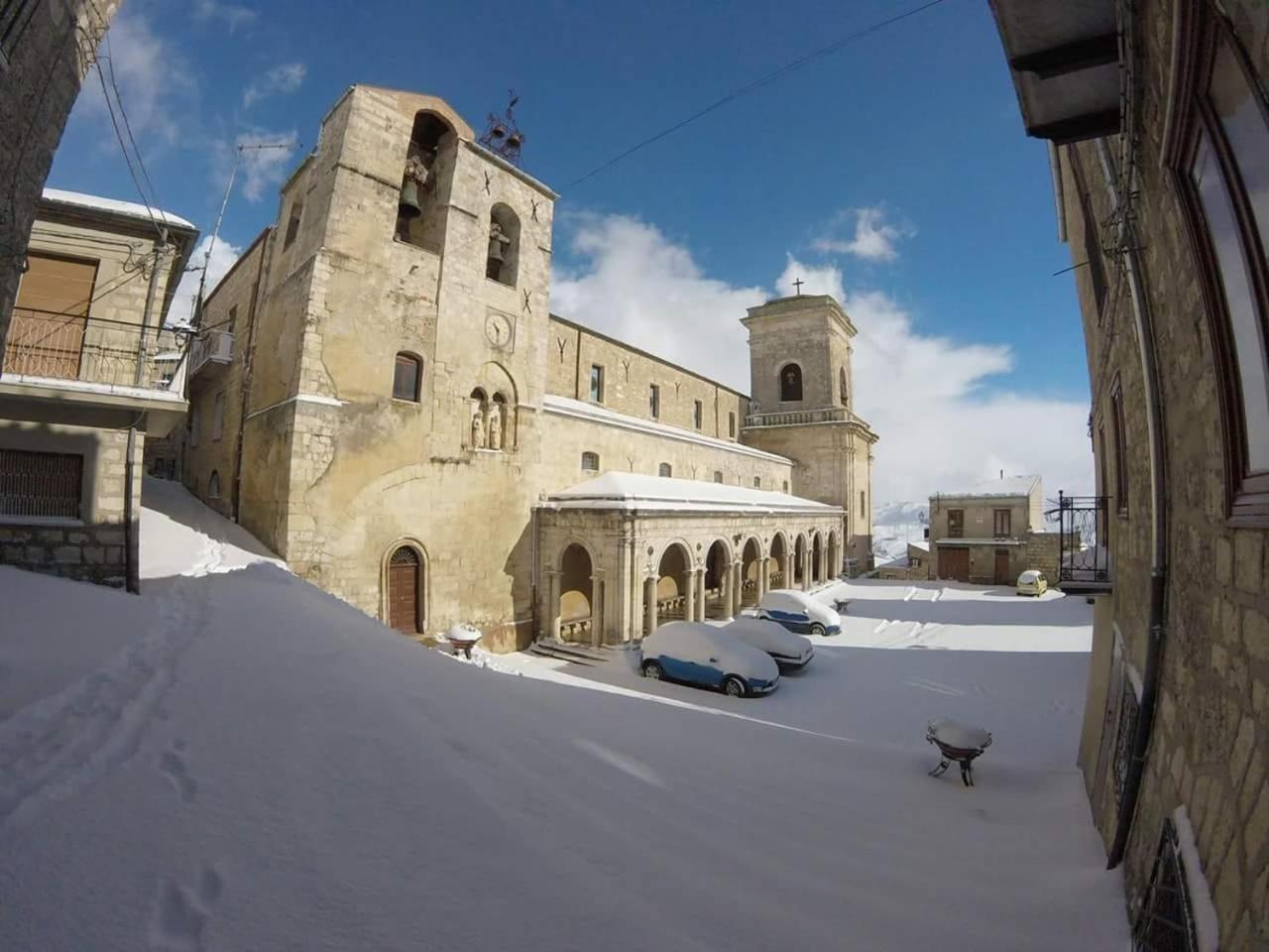 Photo 42