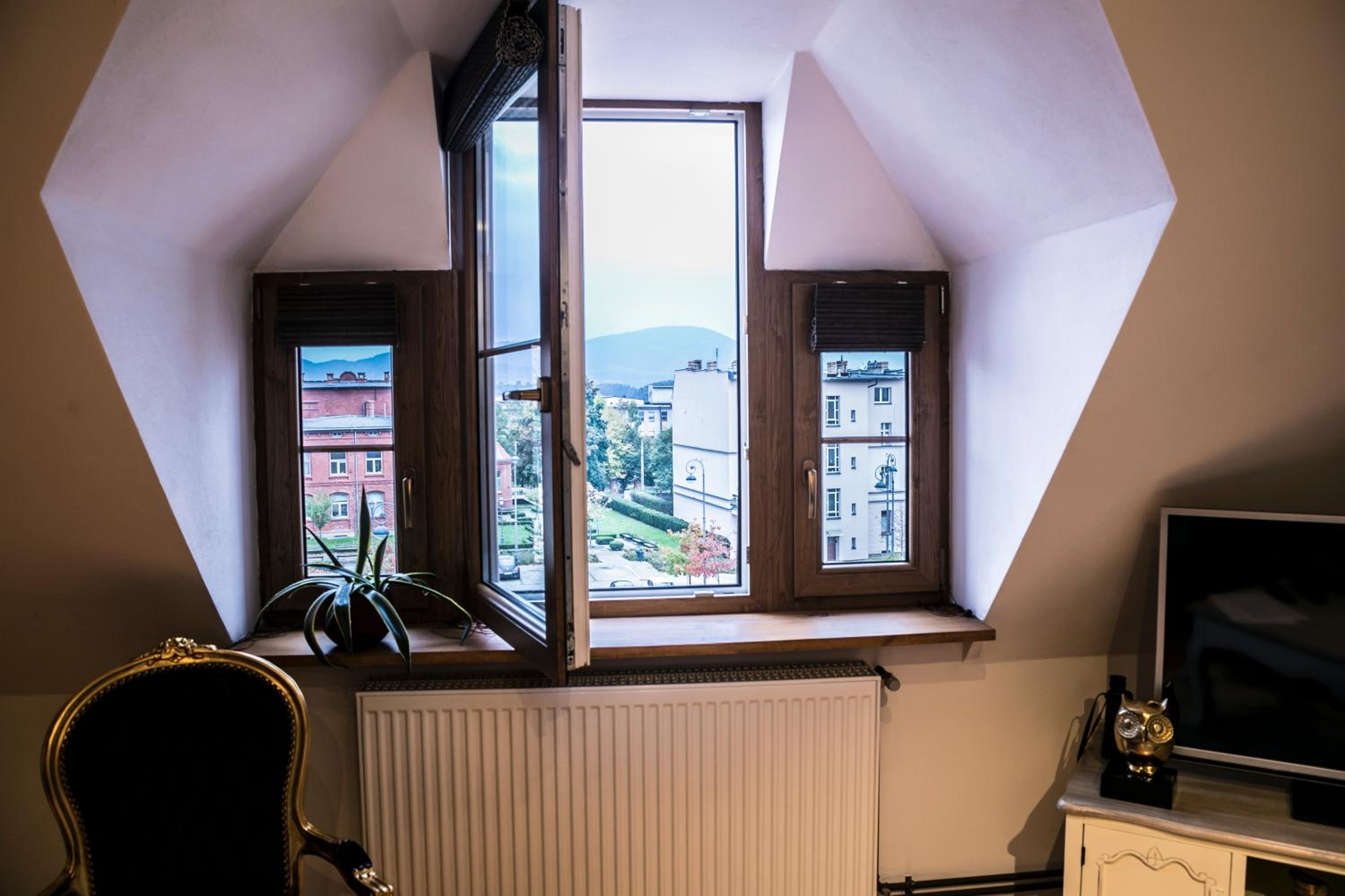 AP Apartment's