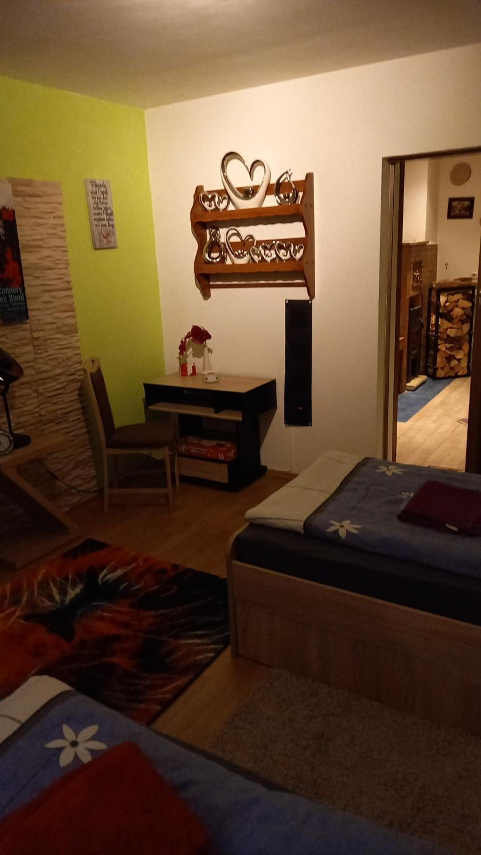 Monteur- und Ferienwohnung Waldrauschen