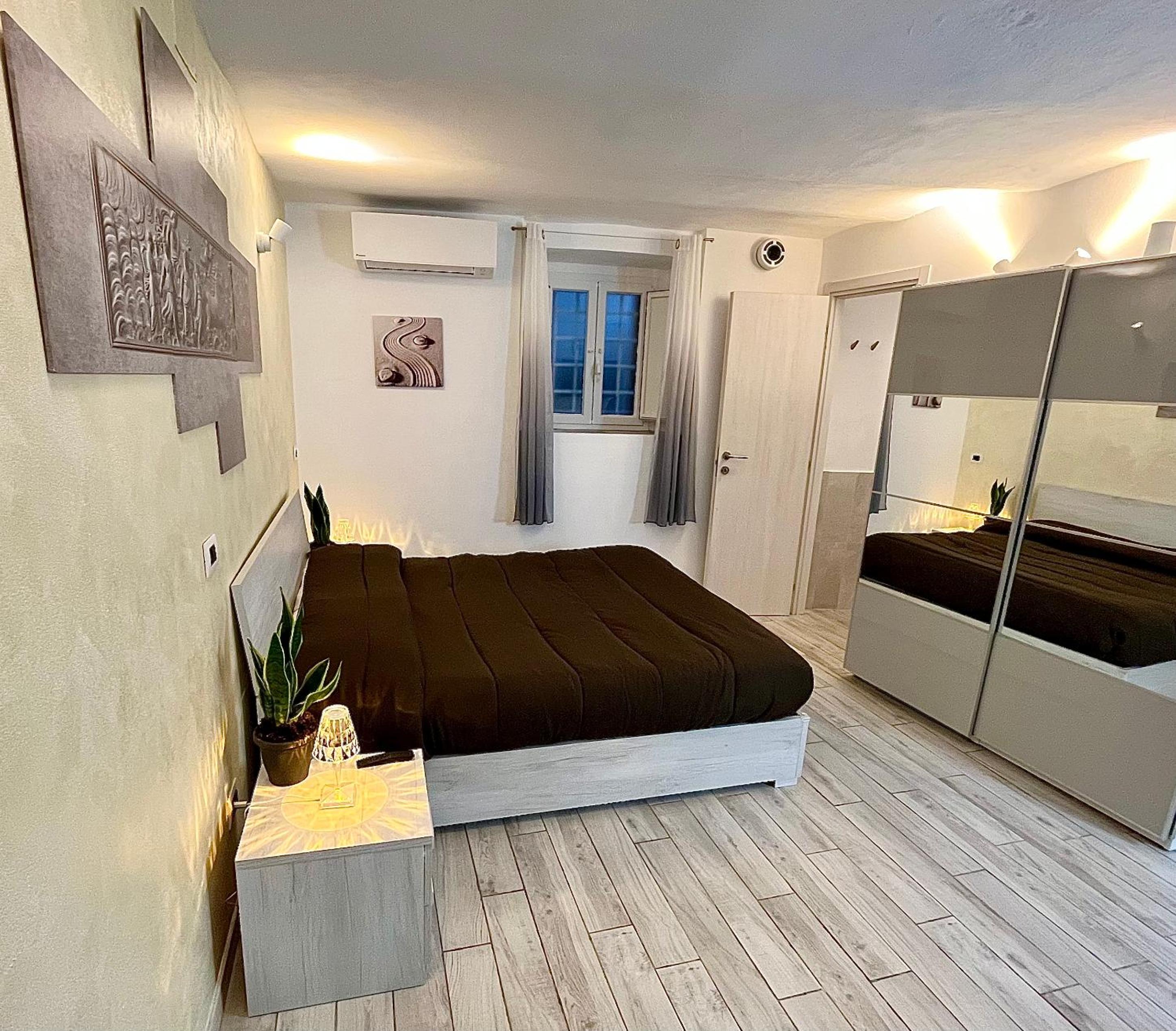 Colosseum Suite