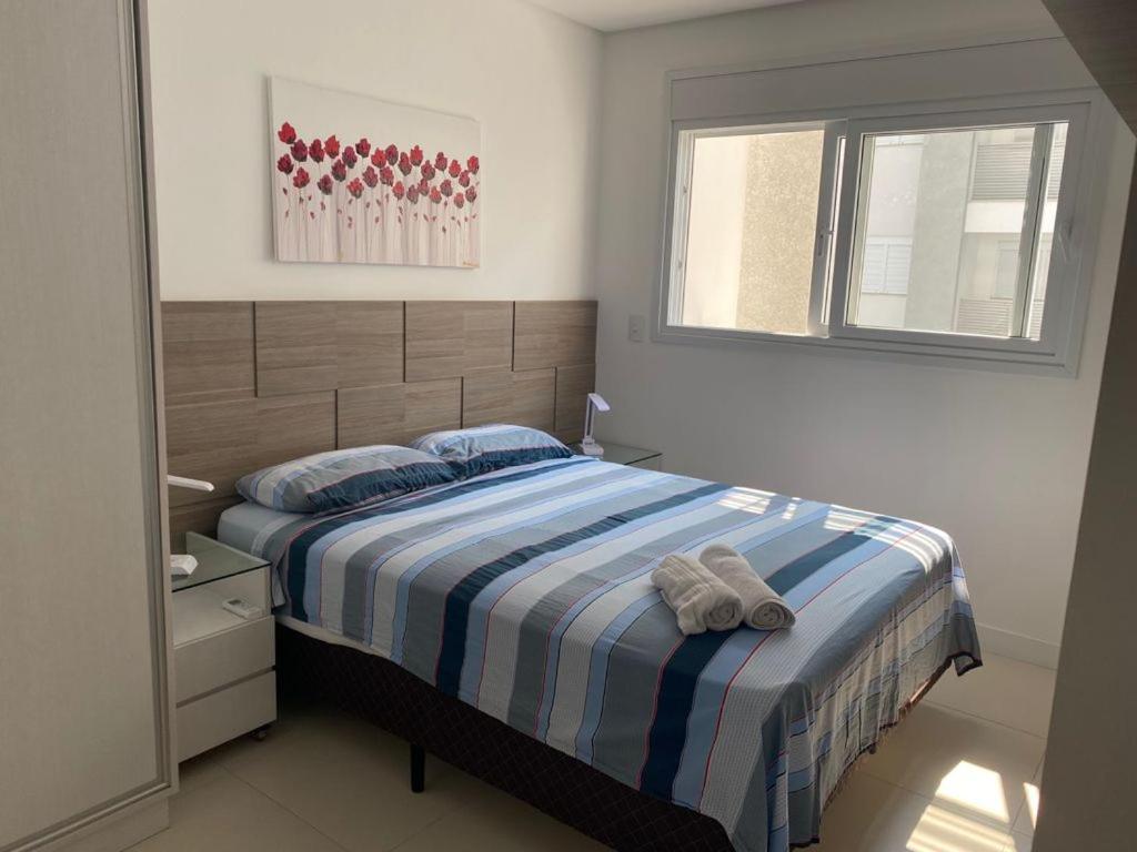 apartamento design com piscina e vista espetacular