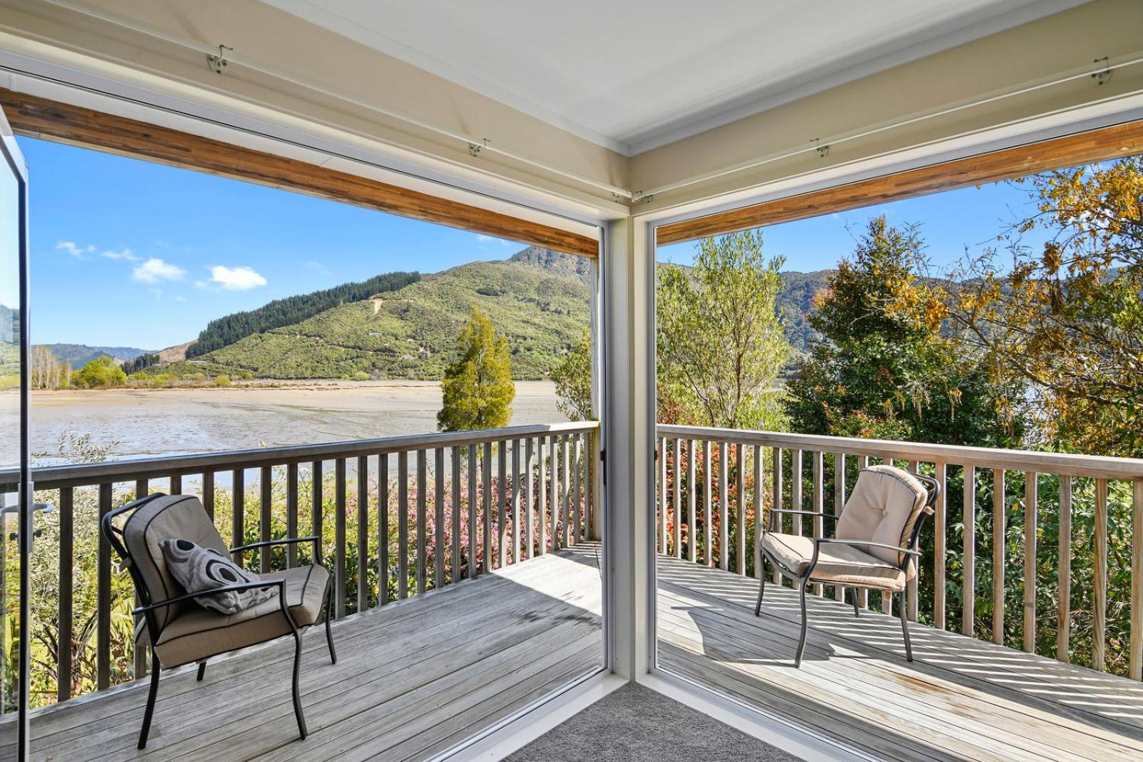 Millard House - Marlborough Sounds view 4