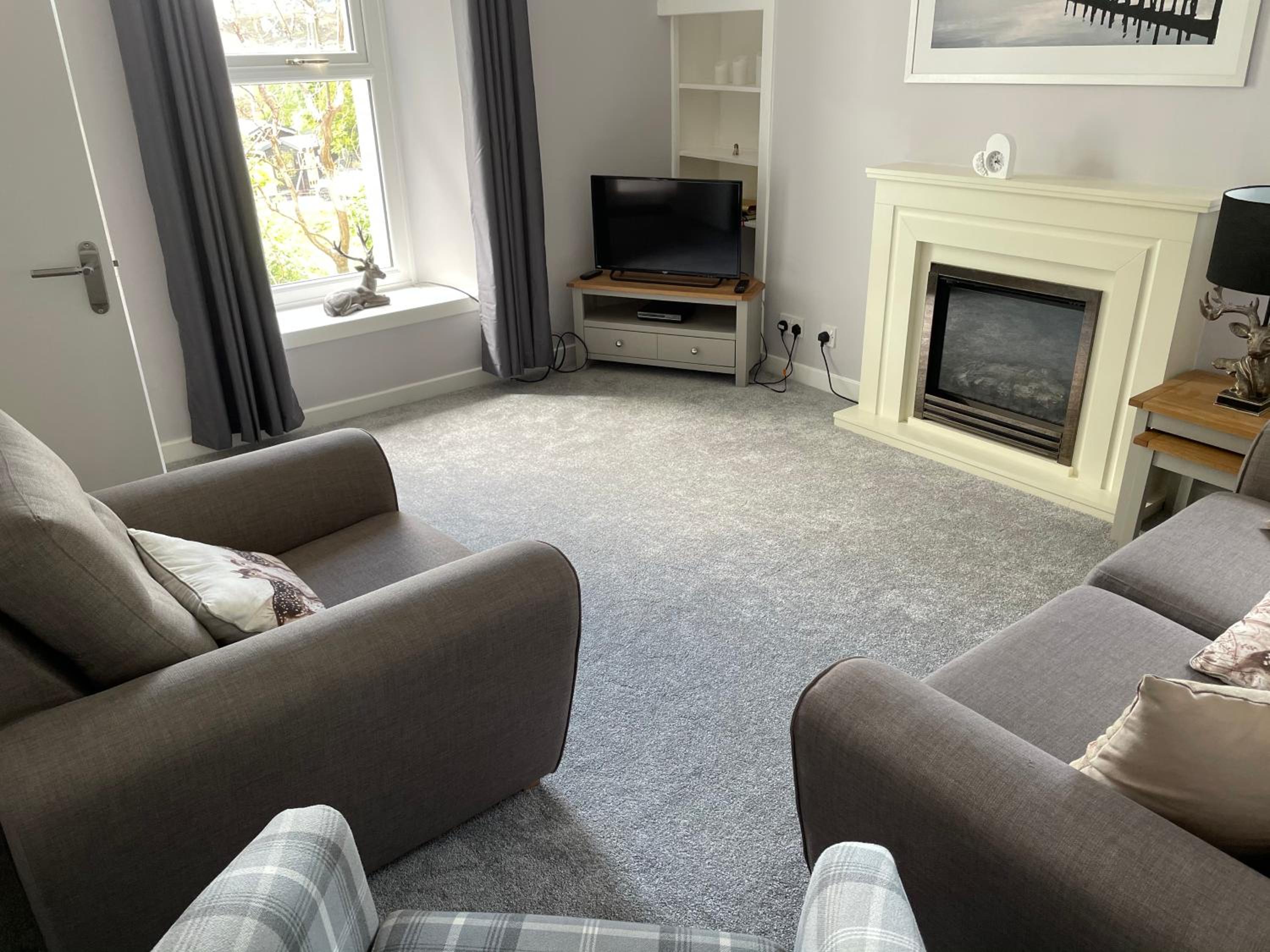 Hotel Beautiful cottage in a wonderful Highland setting - Image 1