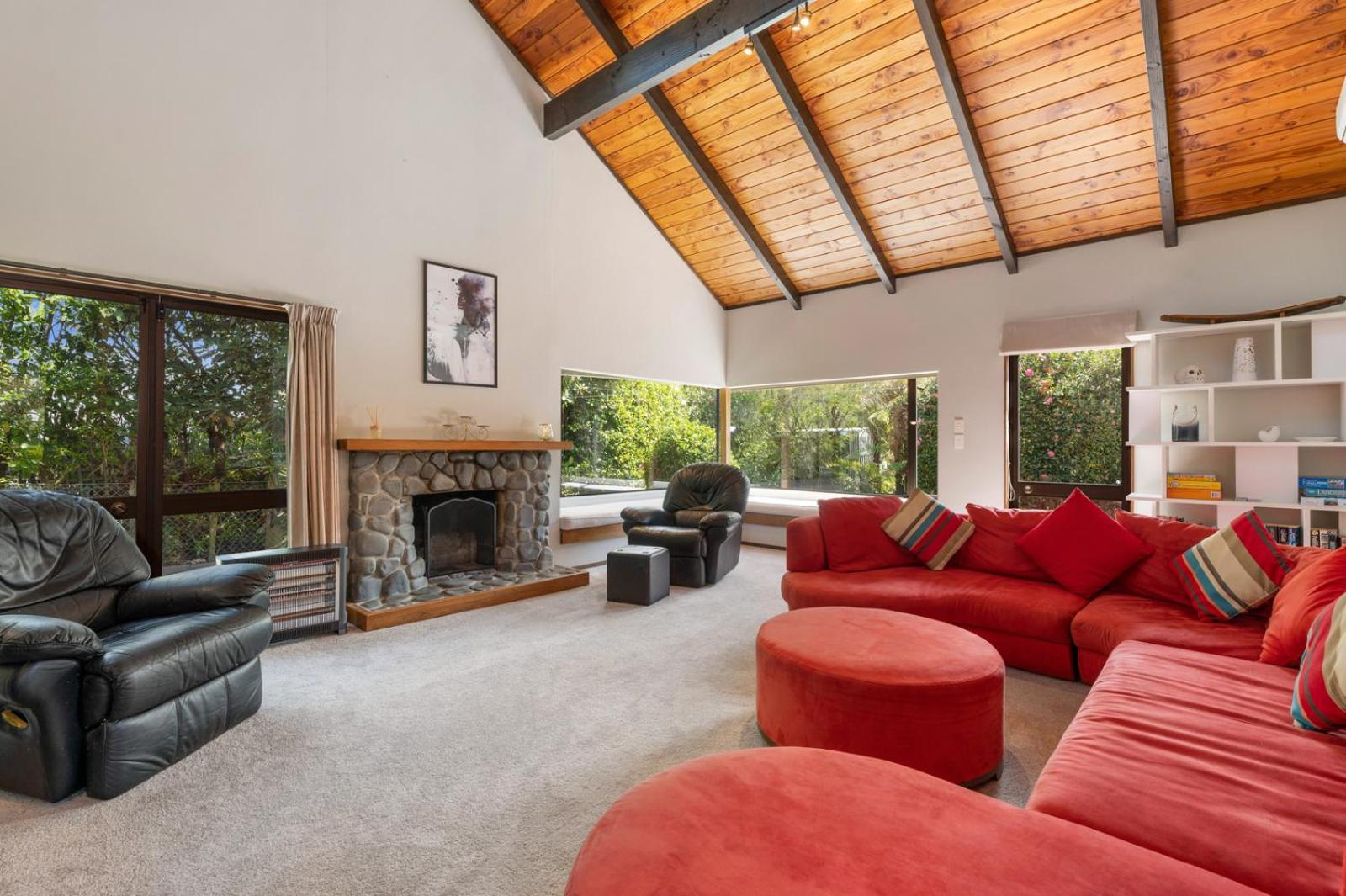 Garden Grove - Taupō Holiday Home view 2