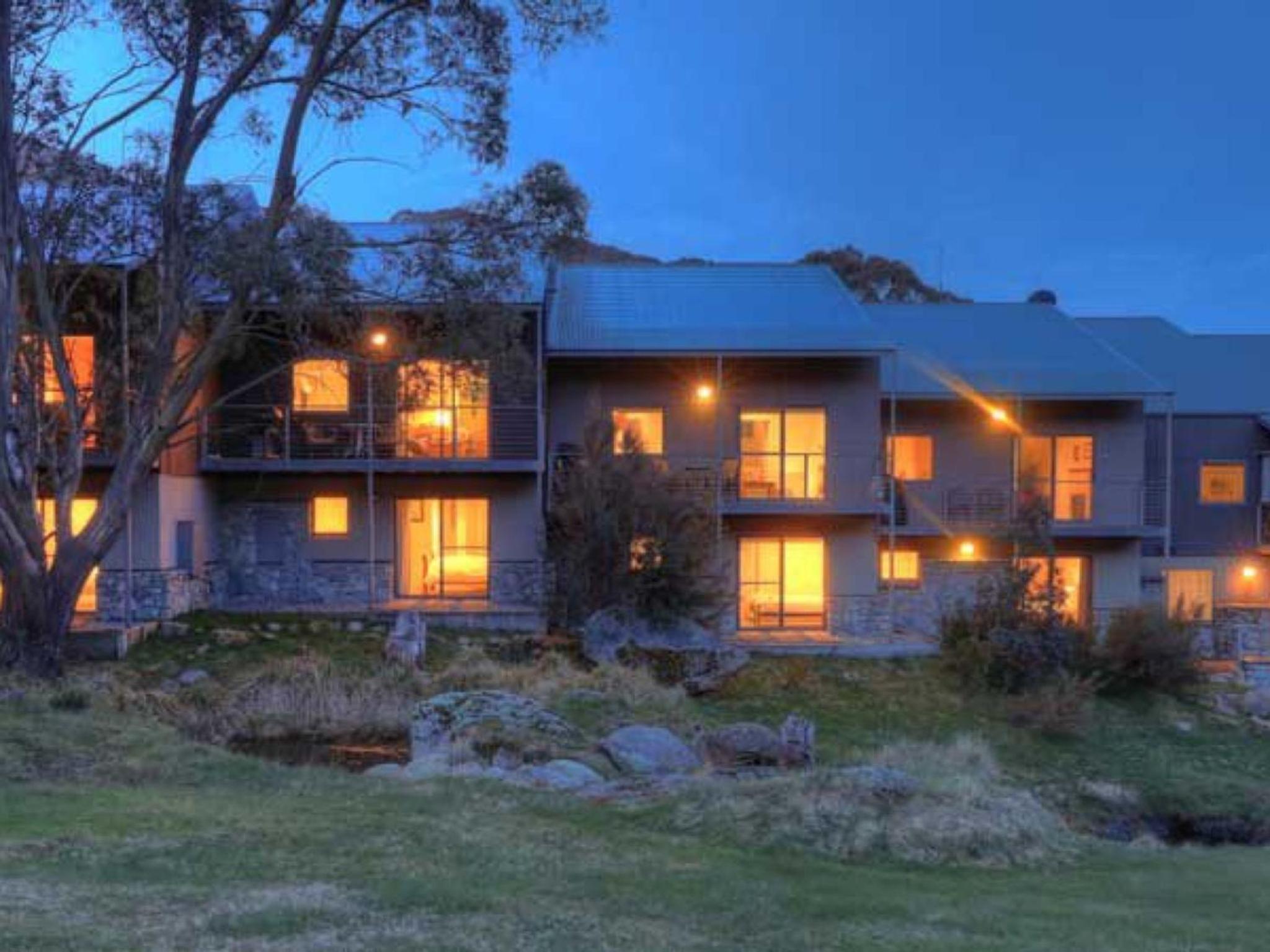 Snowbound Chalet 5