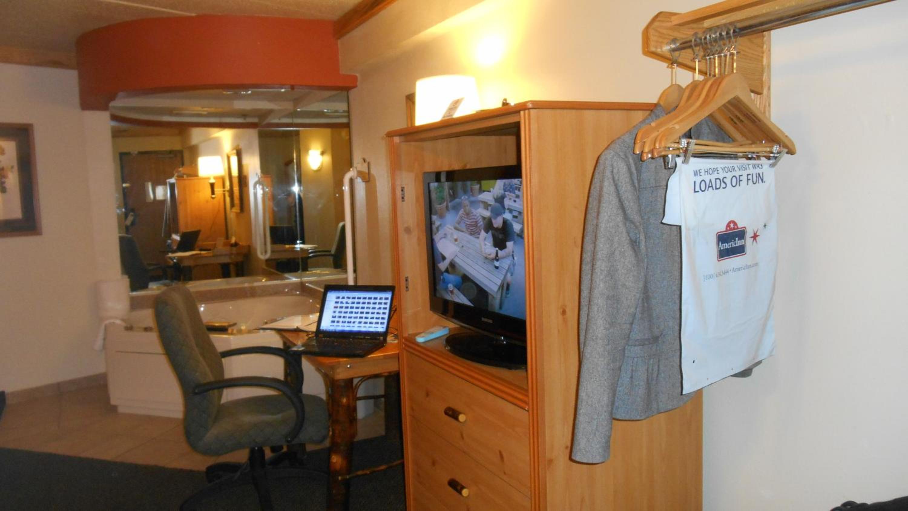 AmericInn by Wyndham Oswego - Property Image 6