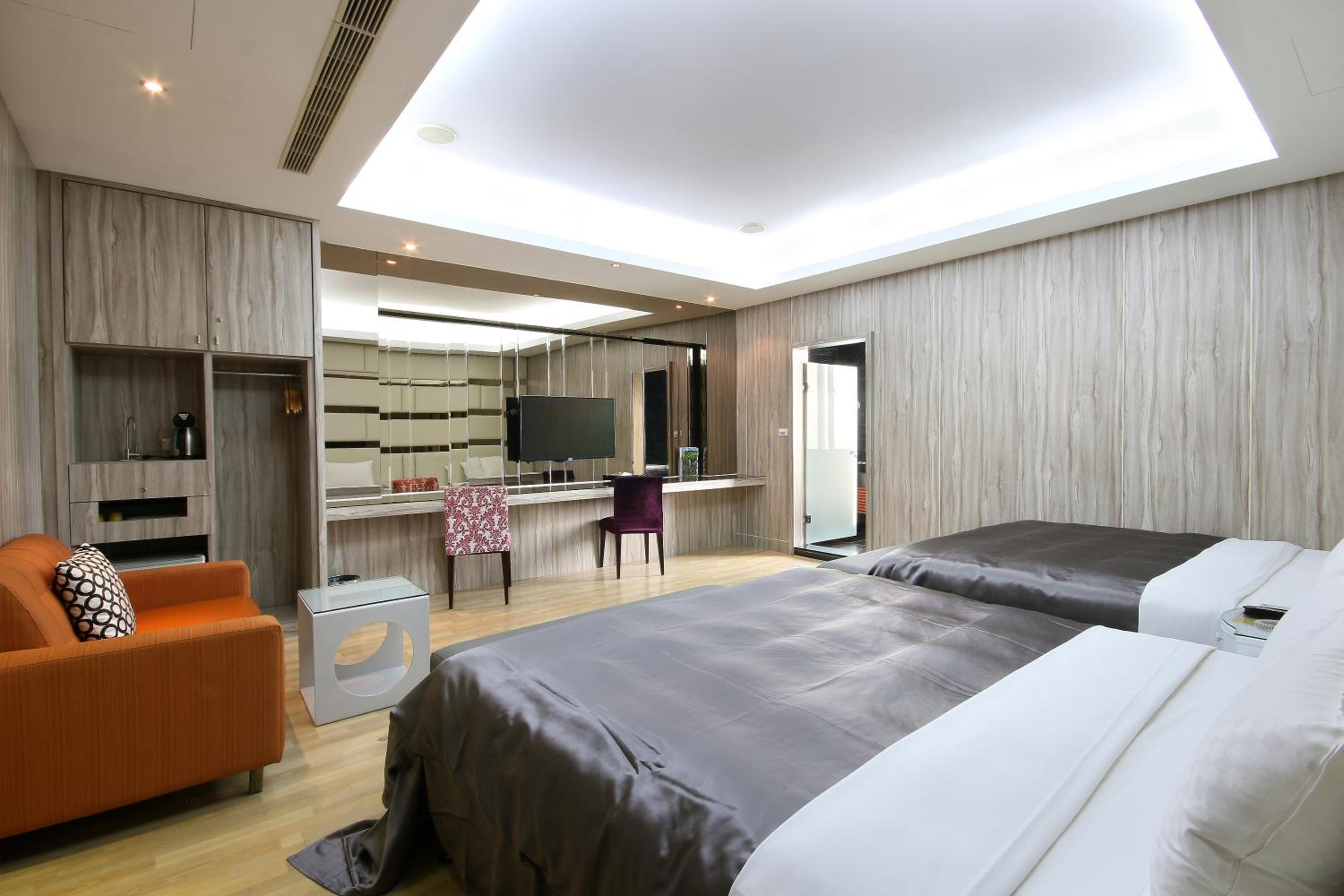 Feng Cai Motel