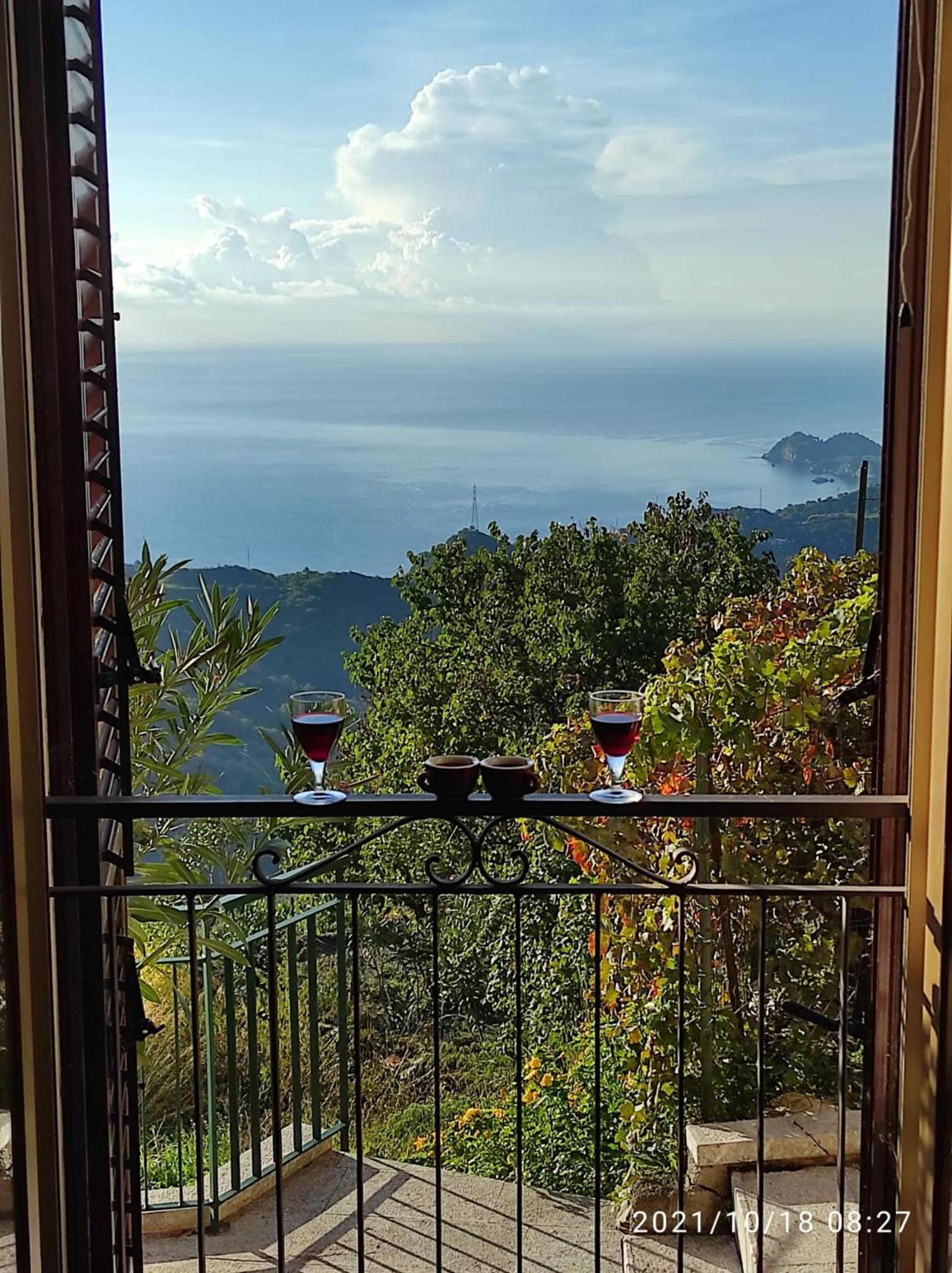 Casa dell'oleandro view 2