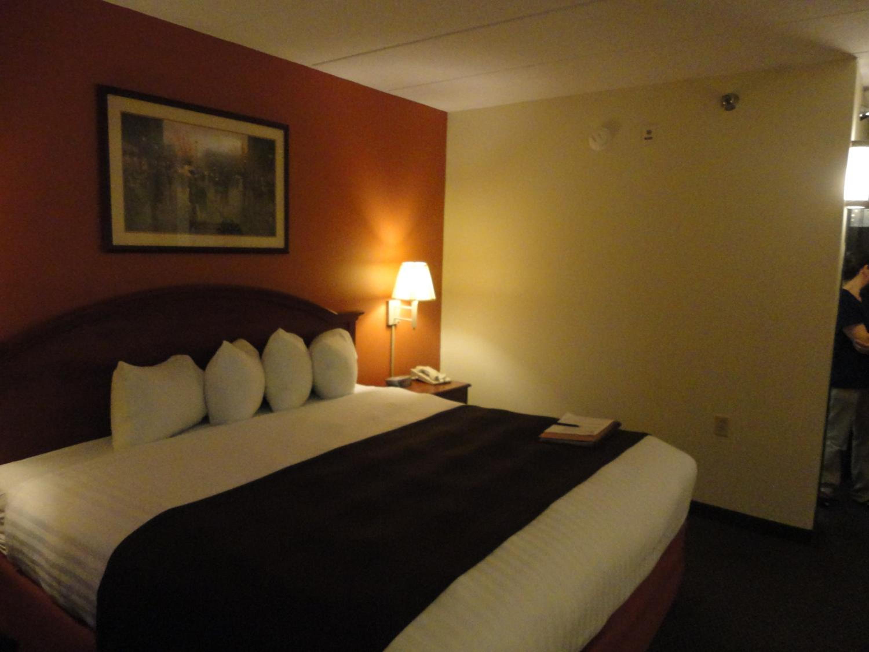 AmericInn by Wyndham Ottumwa