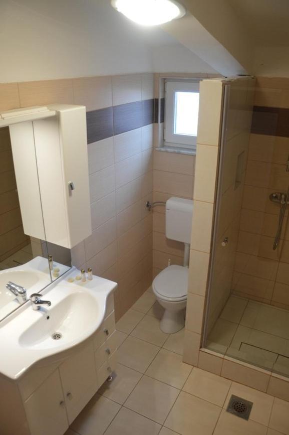Villa Dobra Holiday Apartments view 5