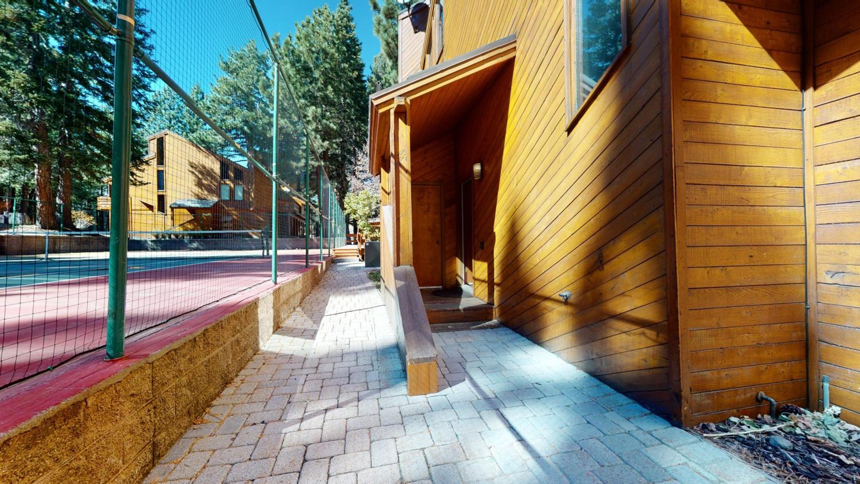 Photo 40