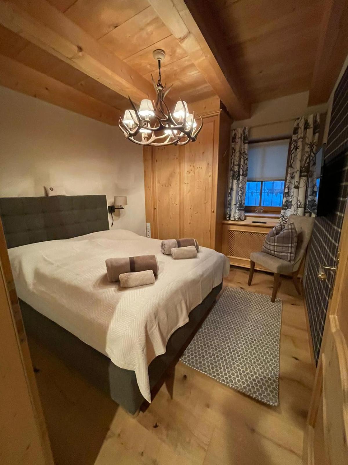 Maris Luxus-Chalet mit Saunahaus Gerlitzen 1720m