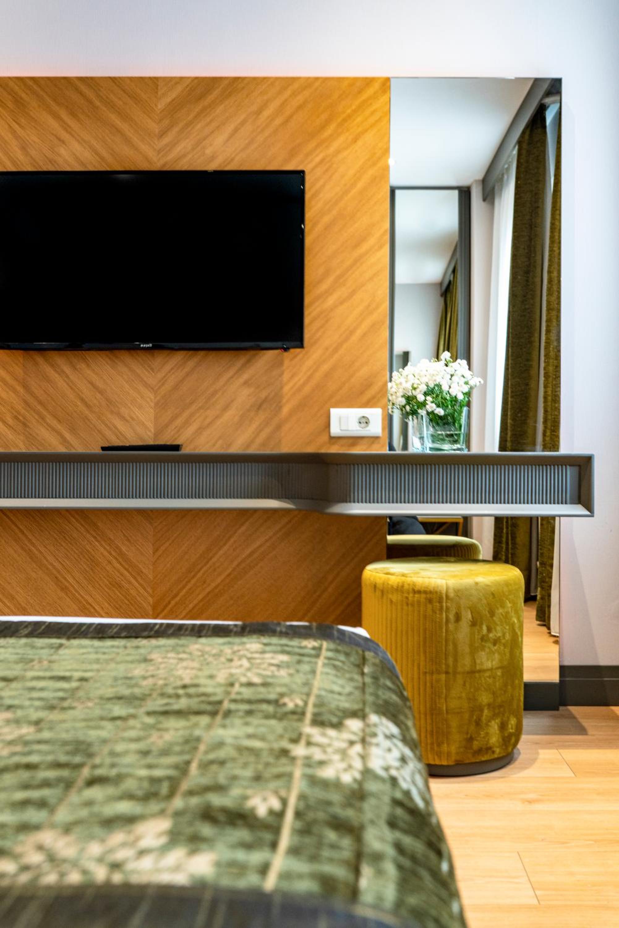 Oran Hotel - Image 10