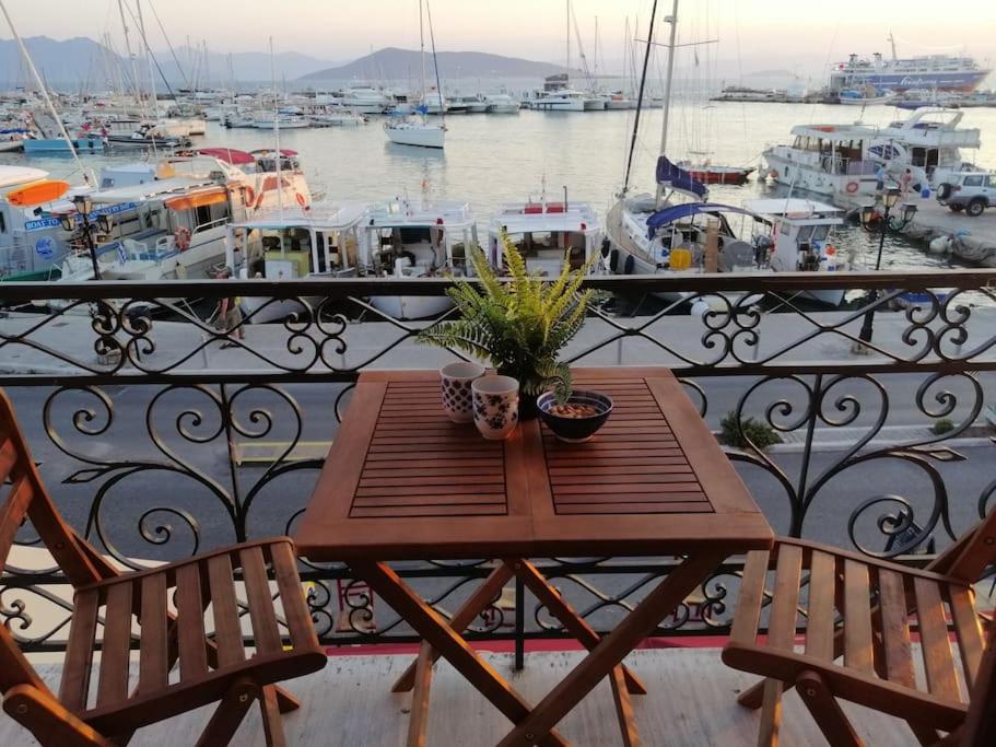 Aegina Port Apt 3