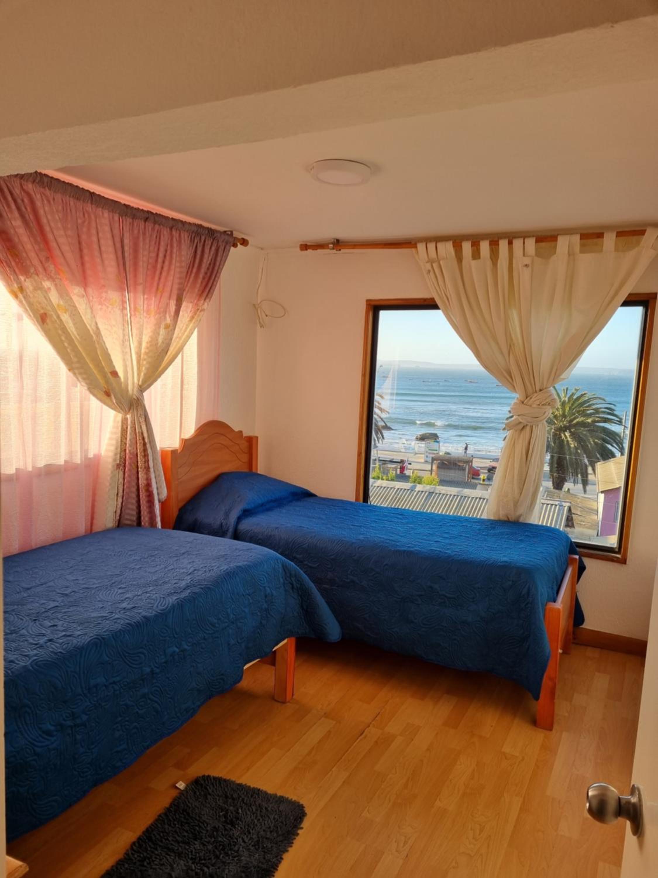 Casas y cabañas Nofal