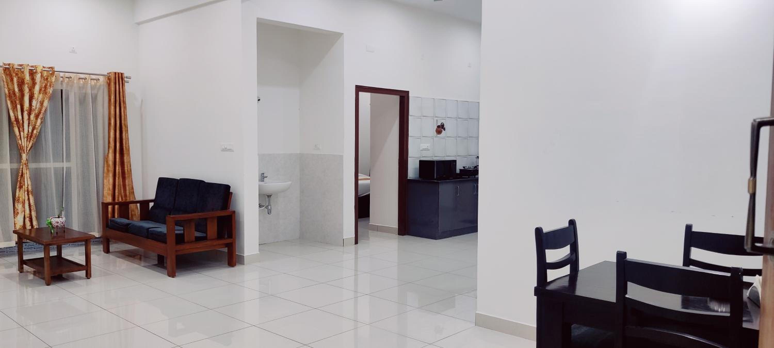 Suvarna Elite - Premium Apartment Hotel view 2