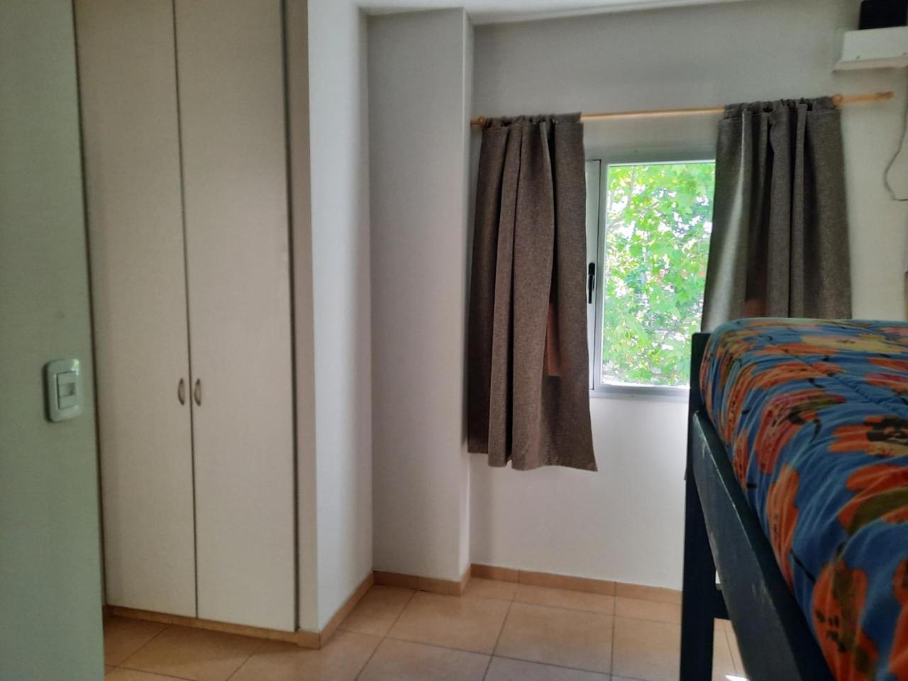 DEPARTAMENTO AMPLIO CALLE DAY