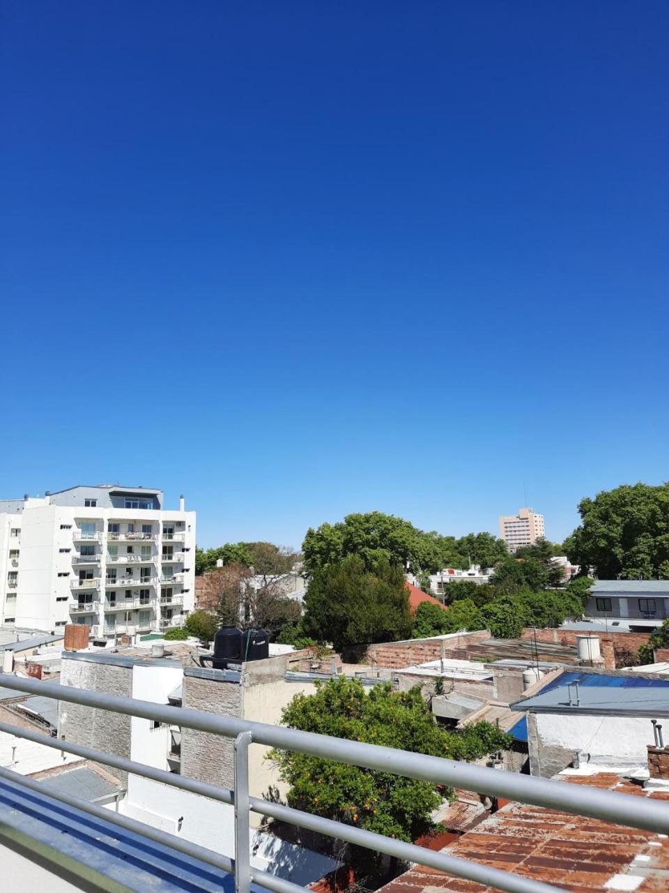 DEPARTAMENTO AMPLIO CALLE DAY