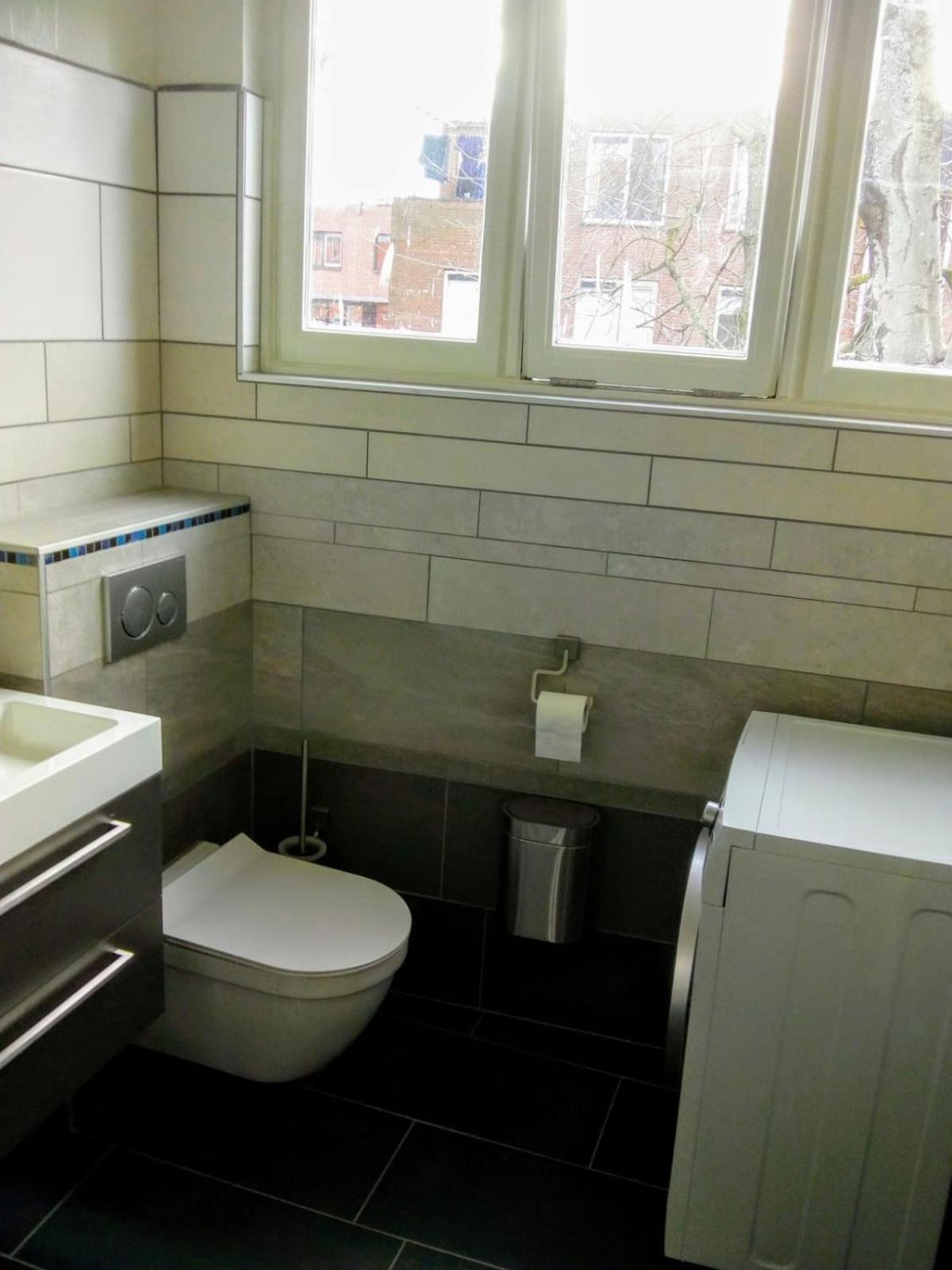 ALDO, not for parties, not a hotel, room with shared bathroom, no kitchen