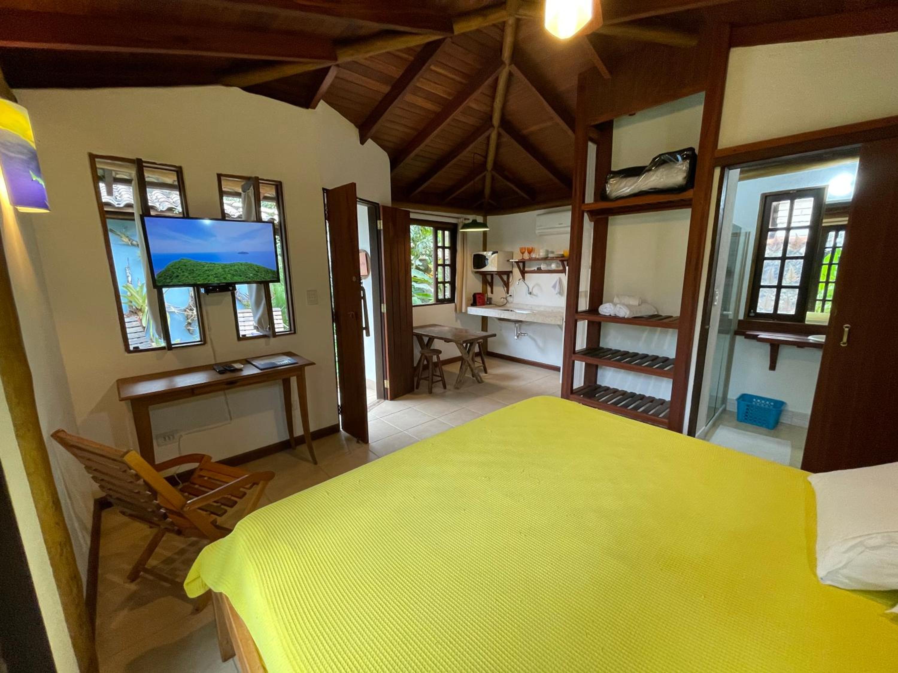 Casa Jardim Bangalos