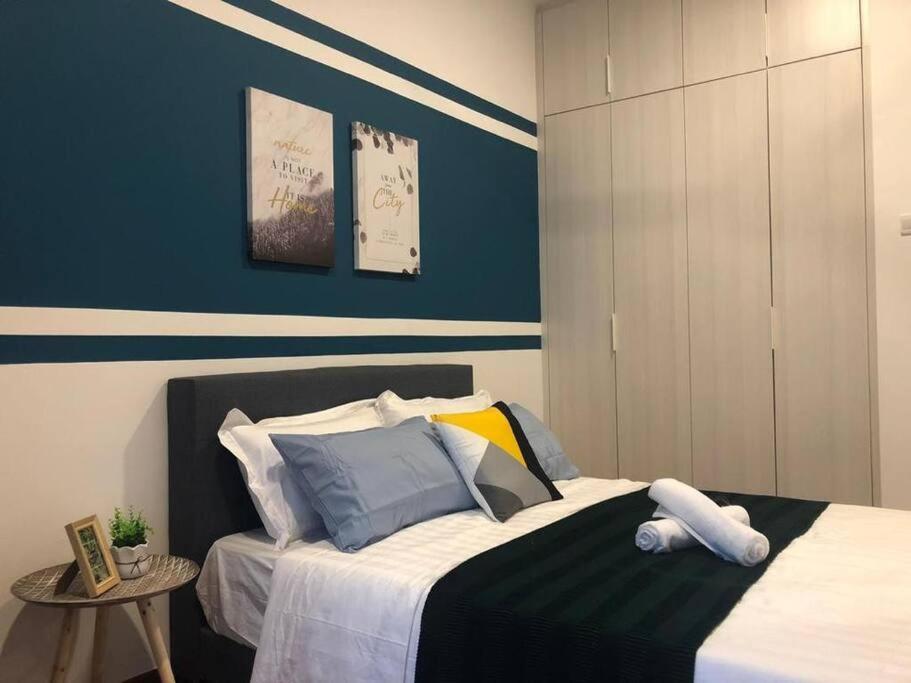 KL Gateway Premium Residence I HomeBrickz