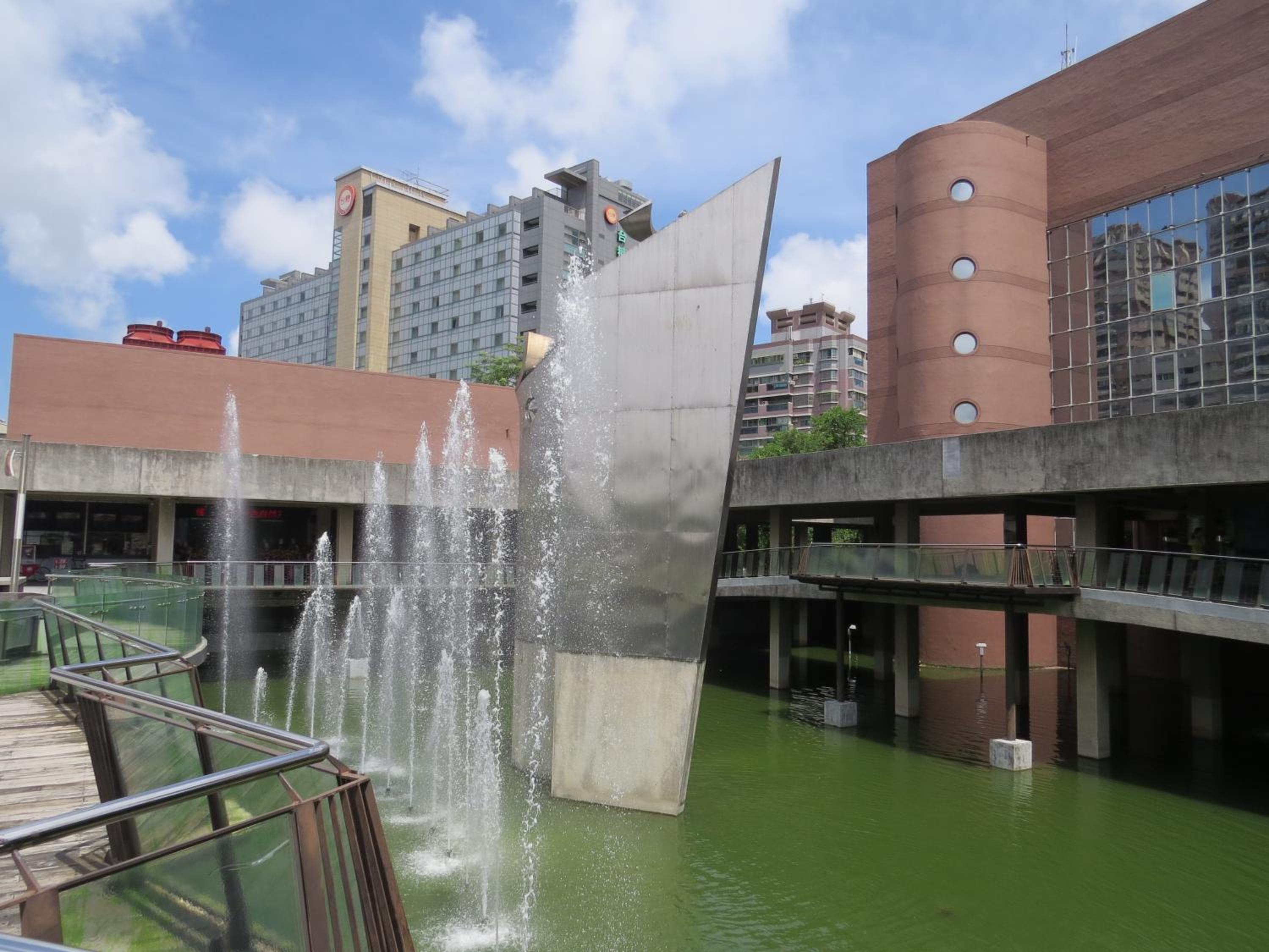 @ Tainan Inn