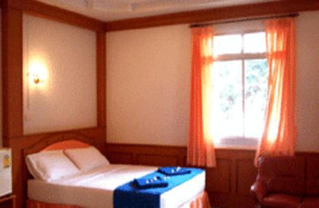 Lanta Paradise Beach Resort