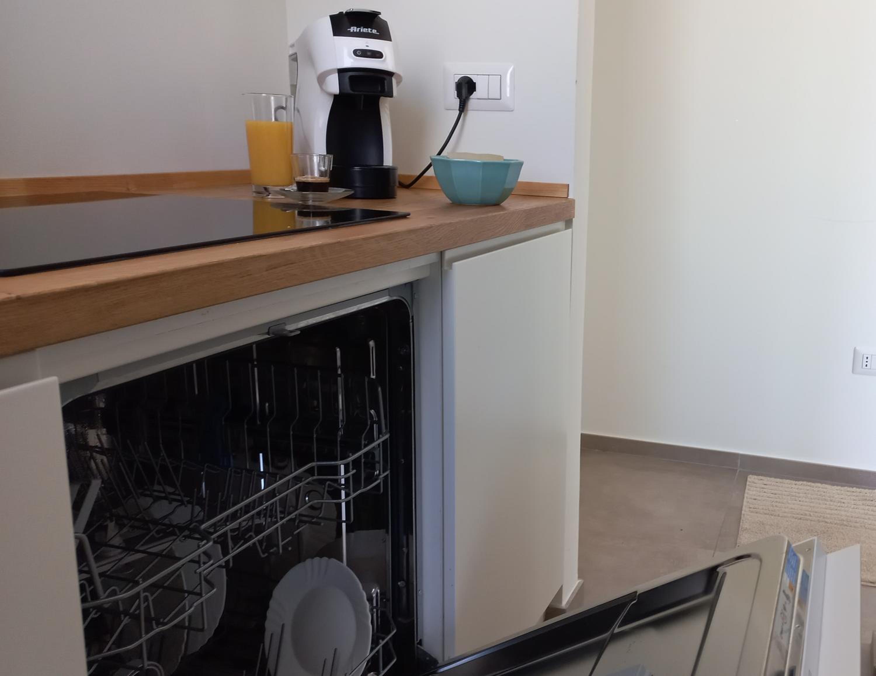 Attico Margherita - LA TERRAZZA SUL MARE photo 2