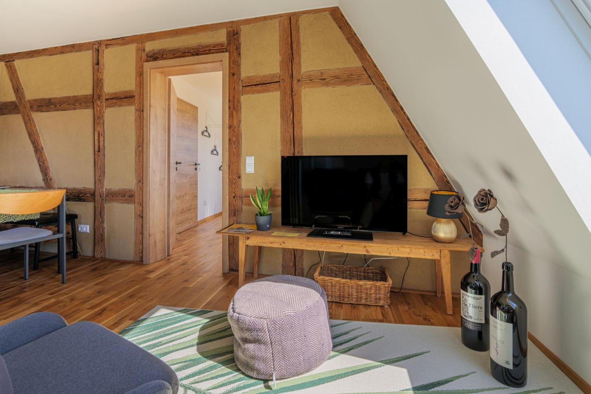 Photo 73