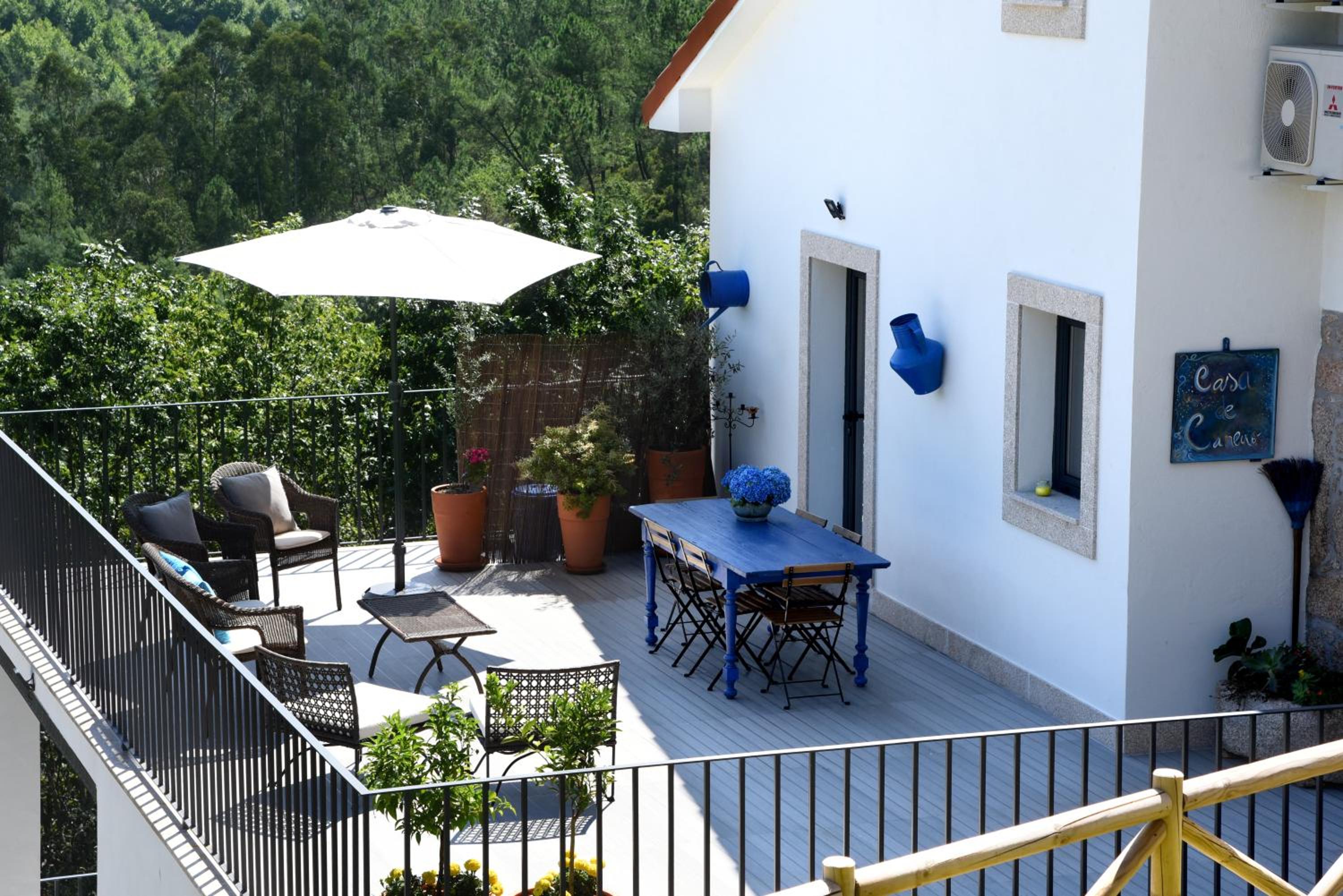 Casa de Caneiro view 3