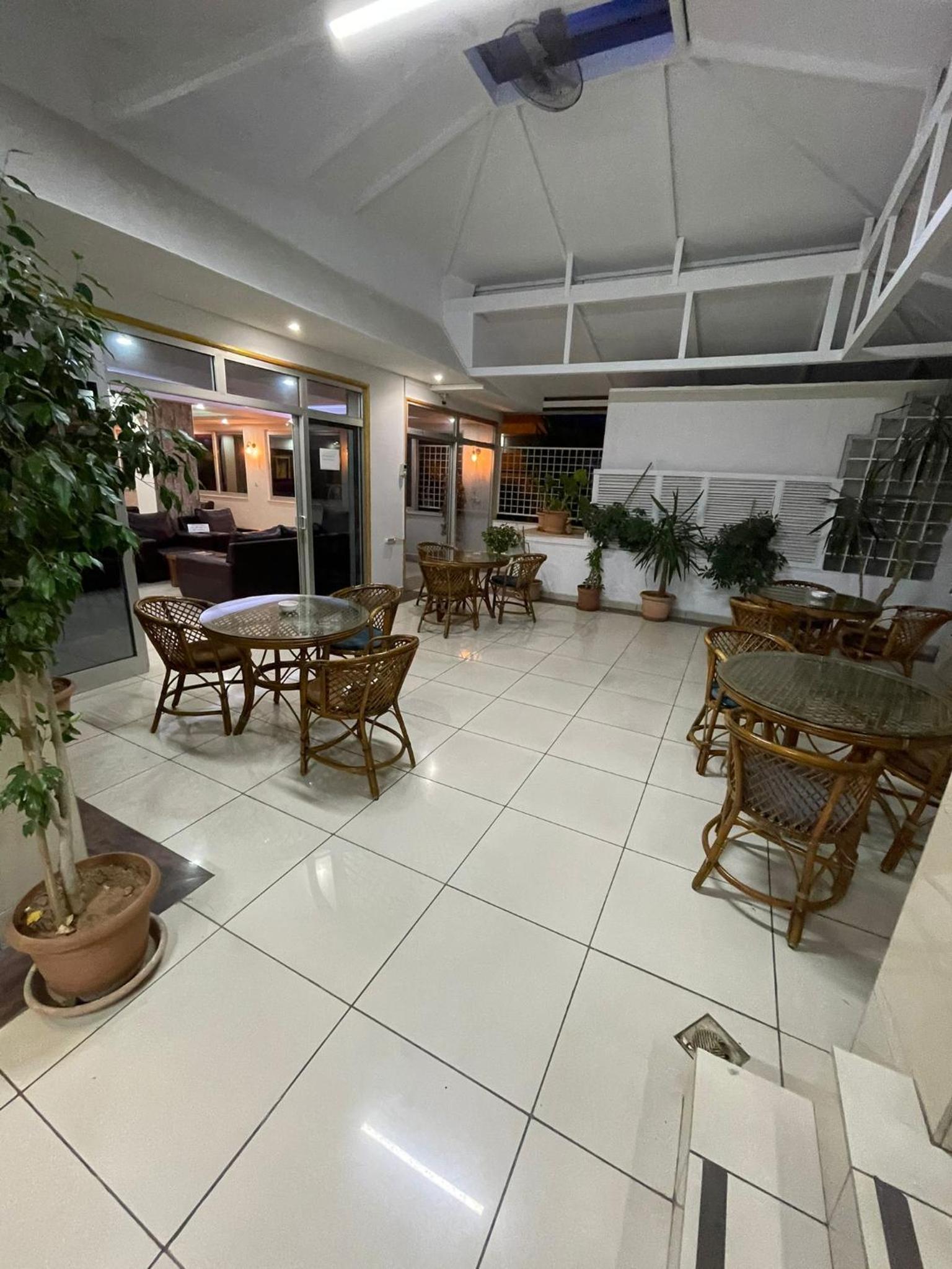 Denizhan Otel - Image 19