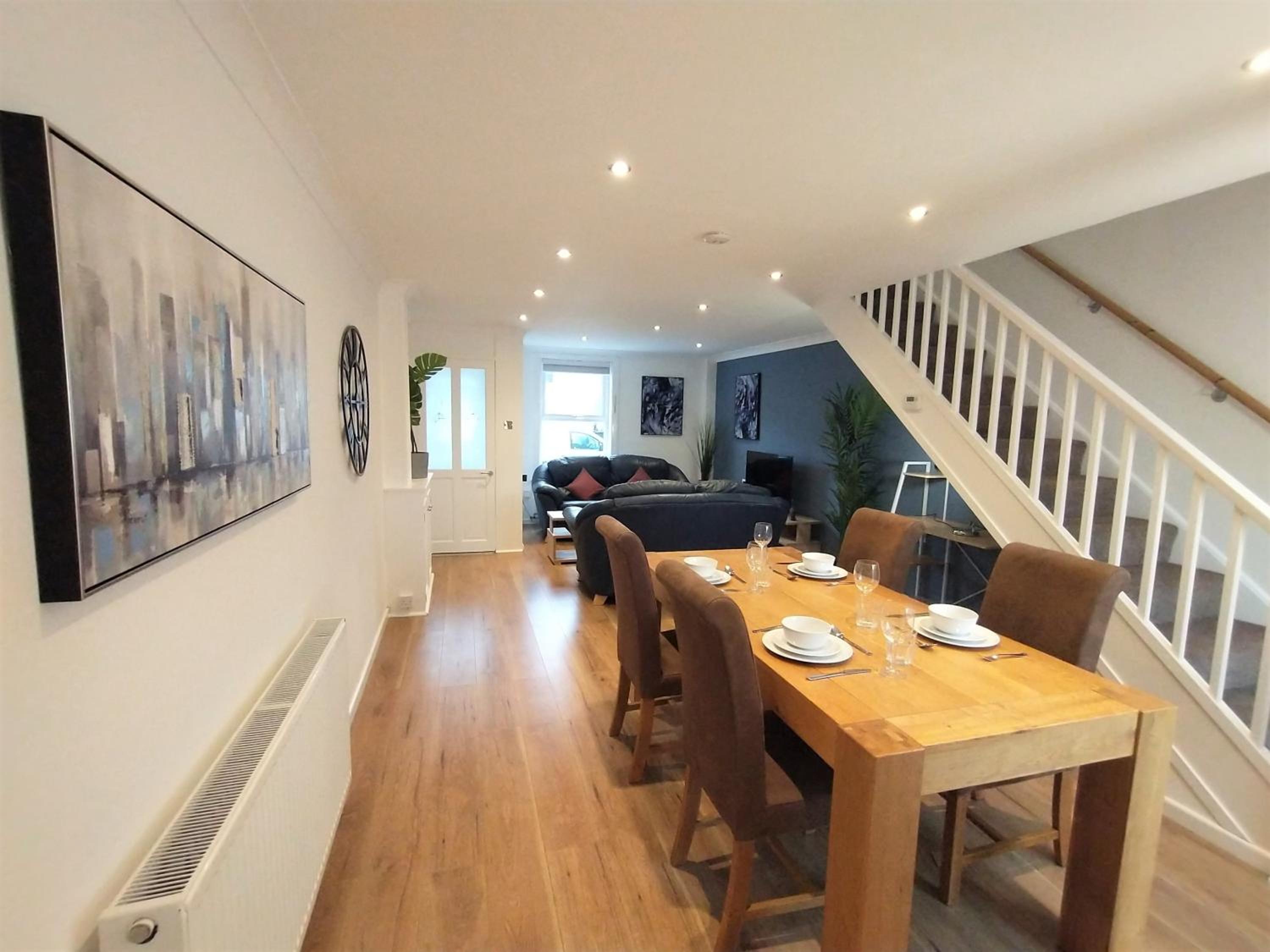 ChiPad Duo - Comfy House with Garden and Parking view 4