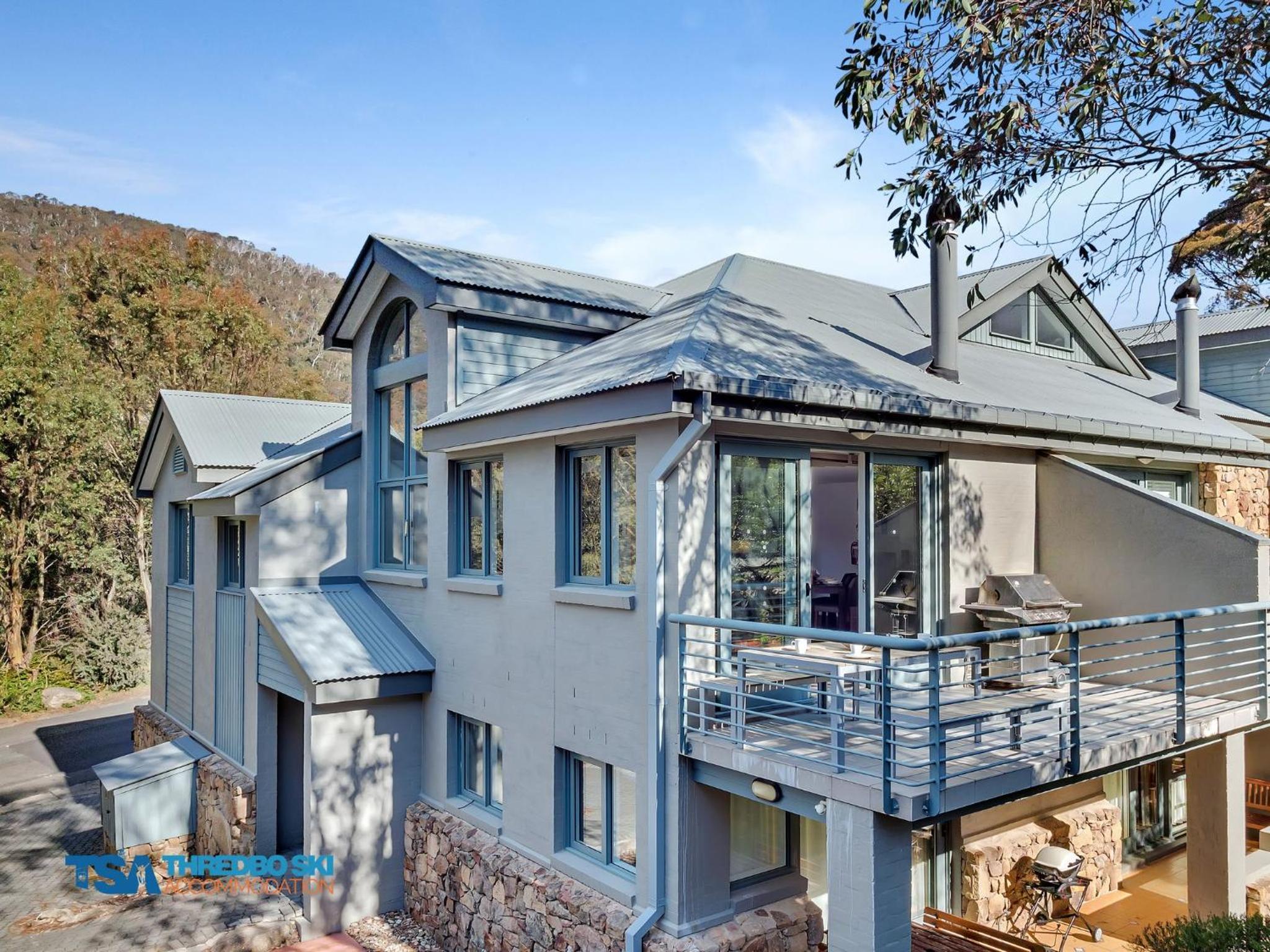 Hotel Wintergreen 5 - Image 1