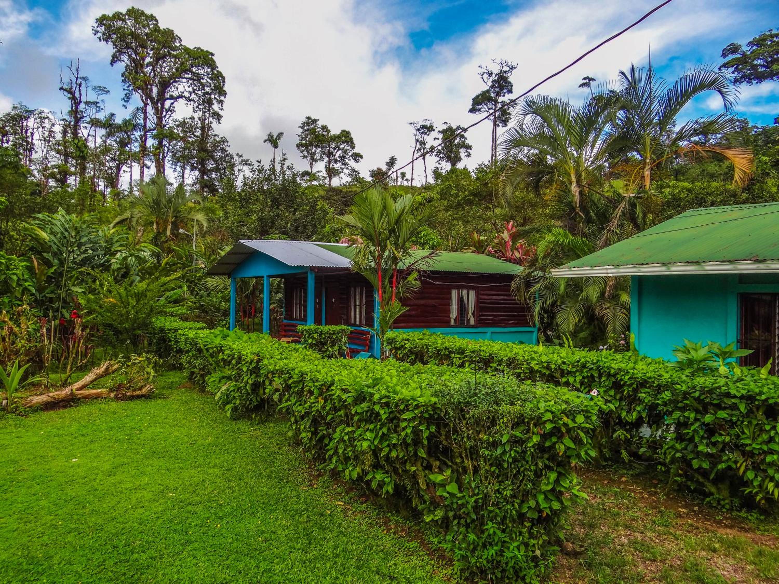 Posada Río Celeste La Amistad