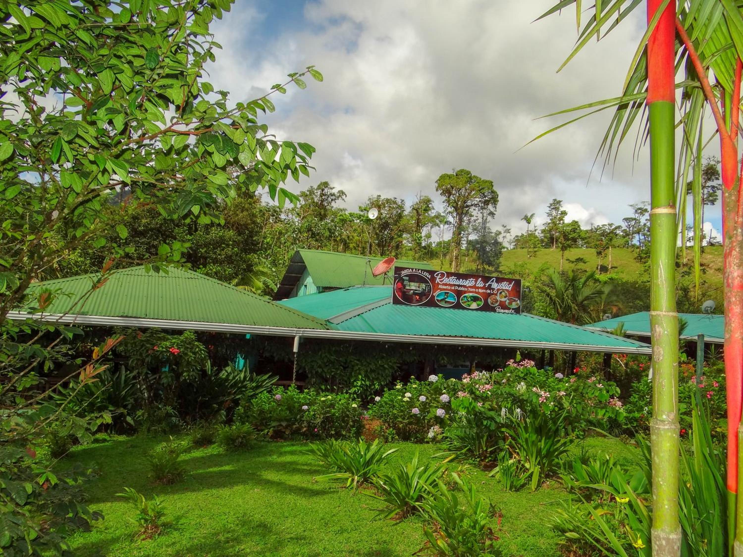 Posada Río Celeste La Amistad