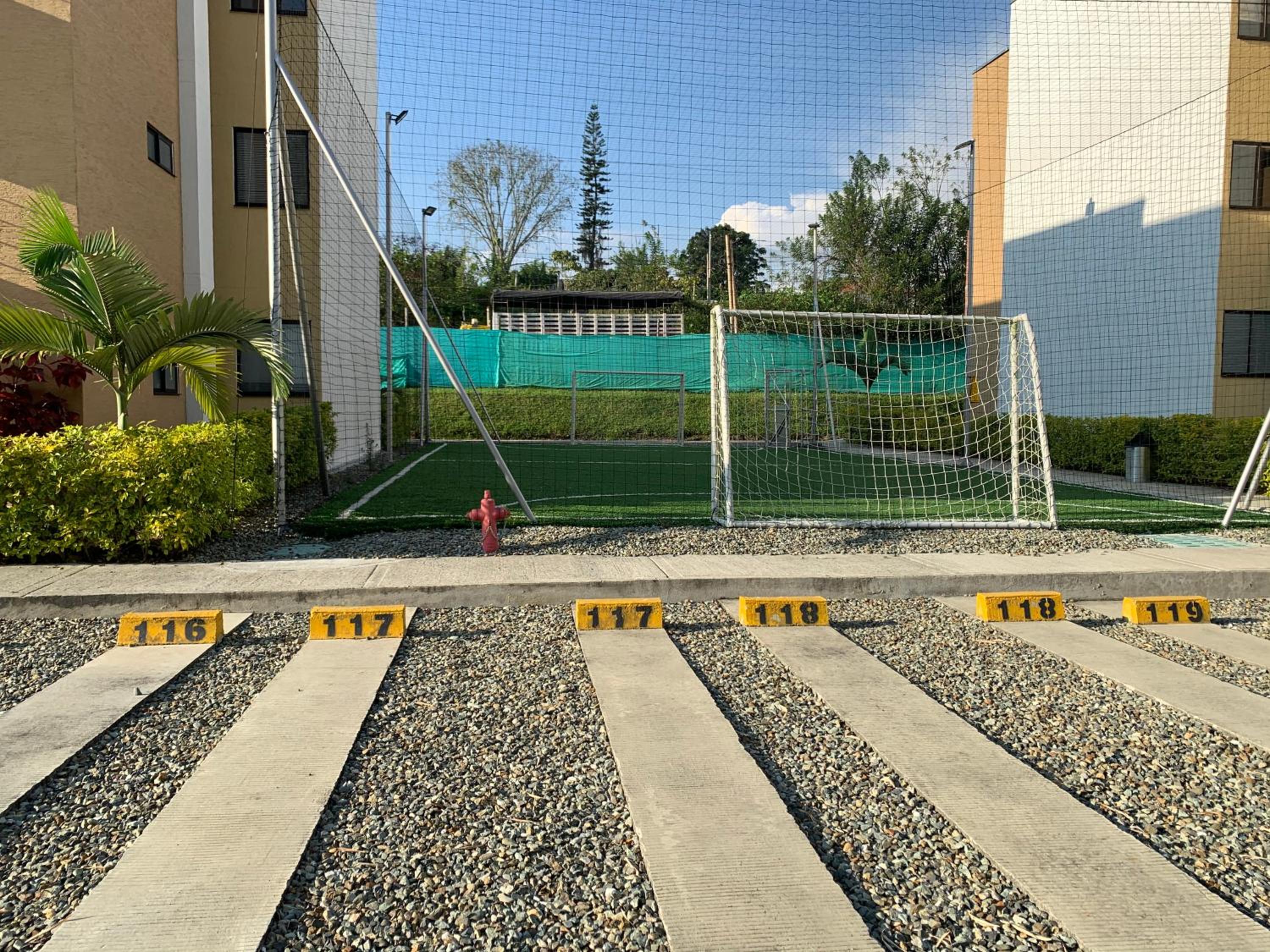 Photo 18