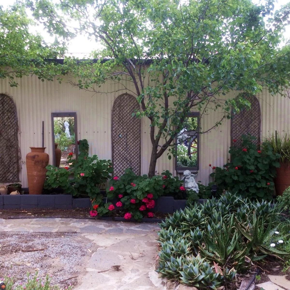 Wagin Cottage Garden Bed and Breakfast