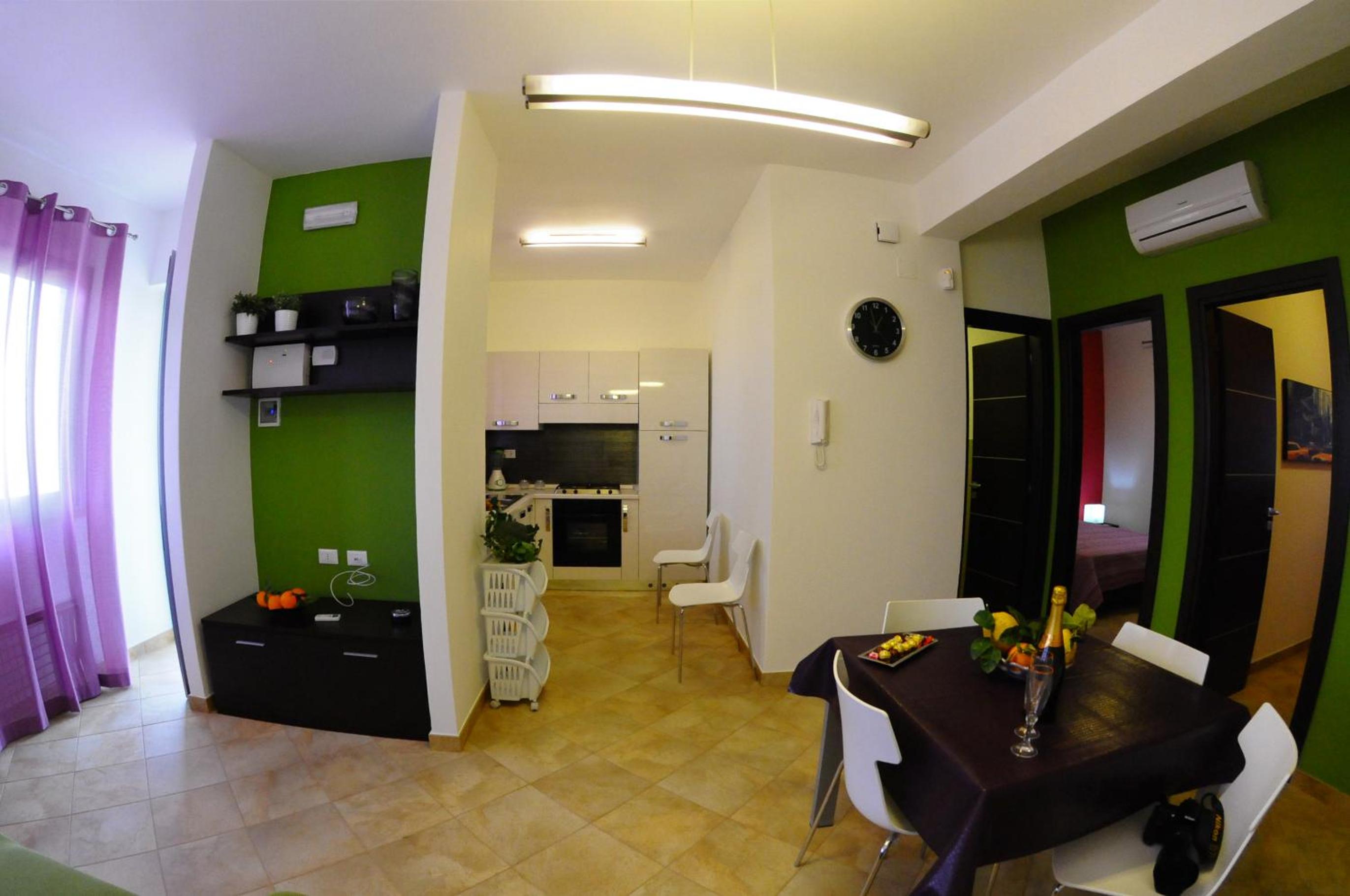 Photo 48