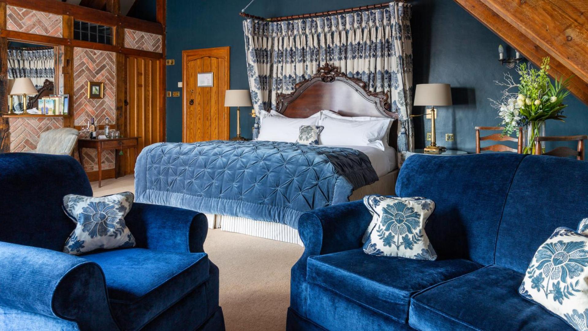 Wareham Vacations - The Priory Hotel - Property Image 12