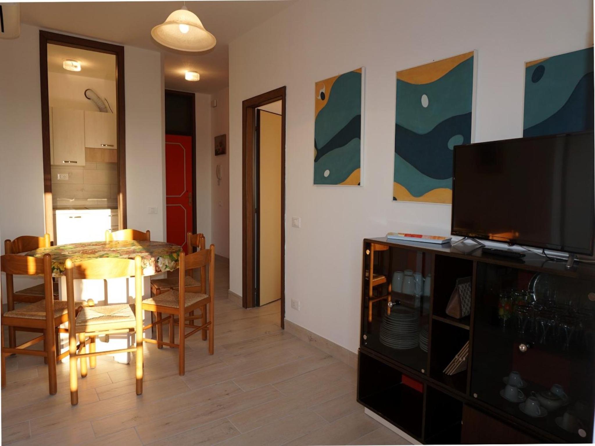 Comfy flat with balcony and shared pool - Beahost