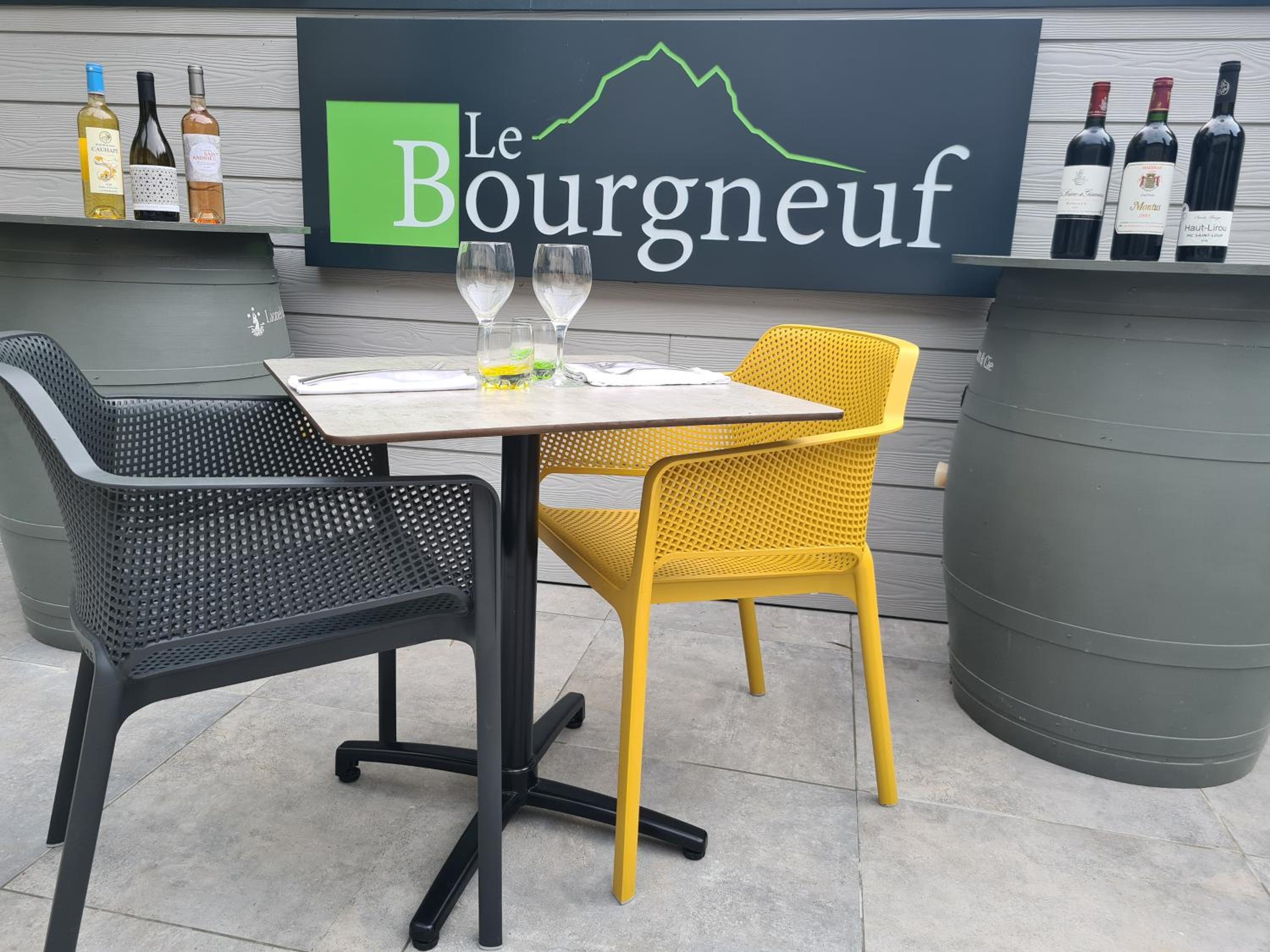 restaurant