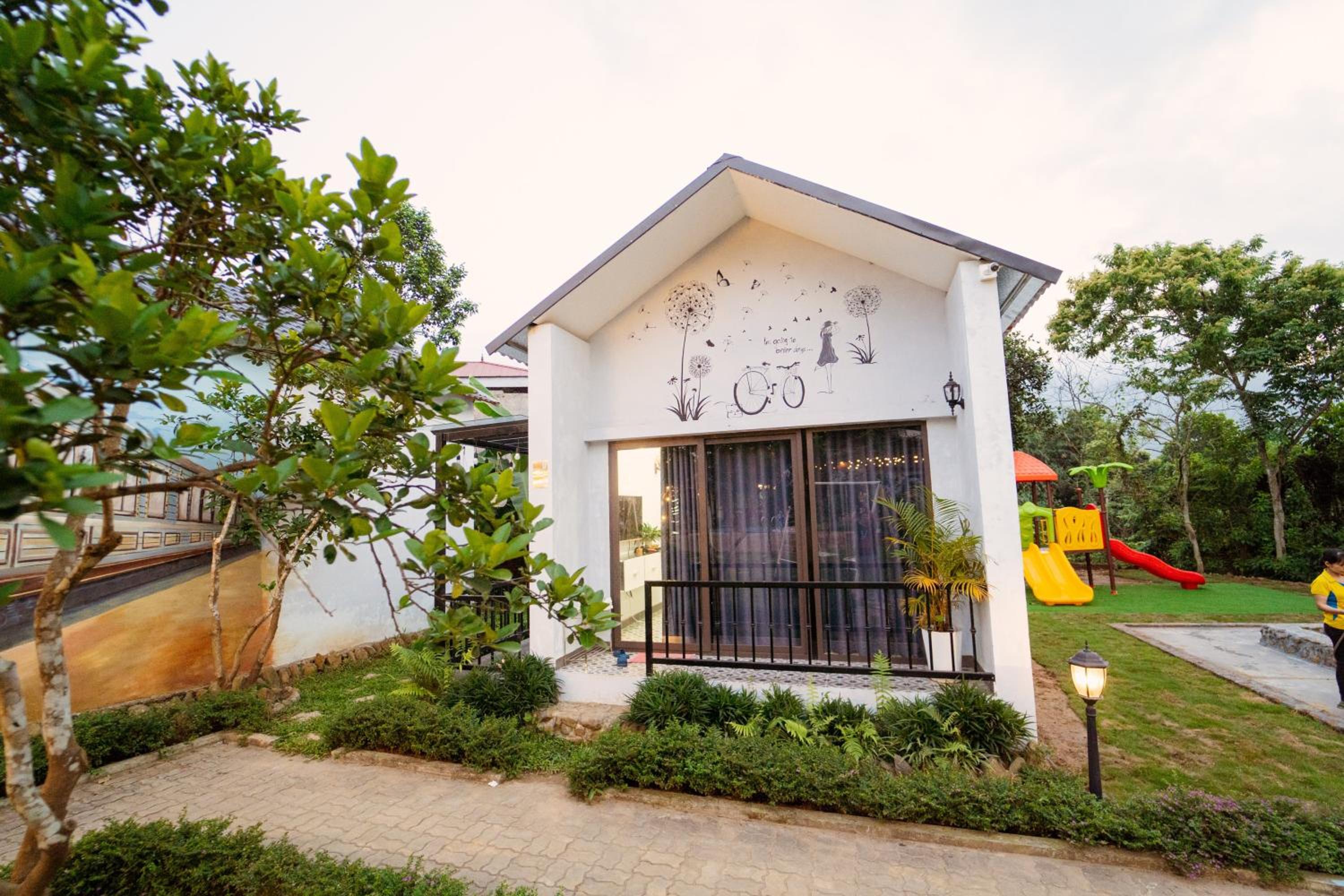 Dream Villas Thạch Thất Venuestay